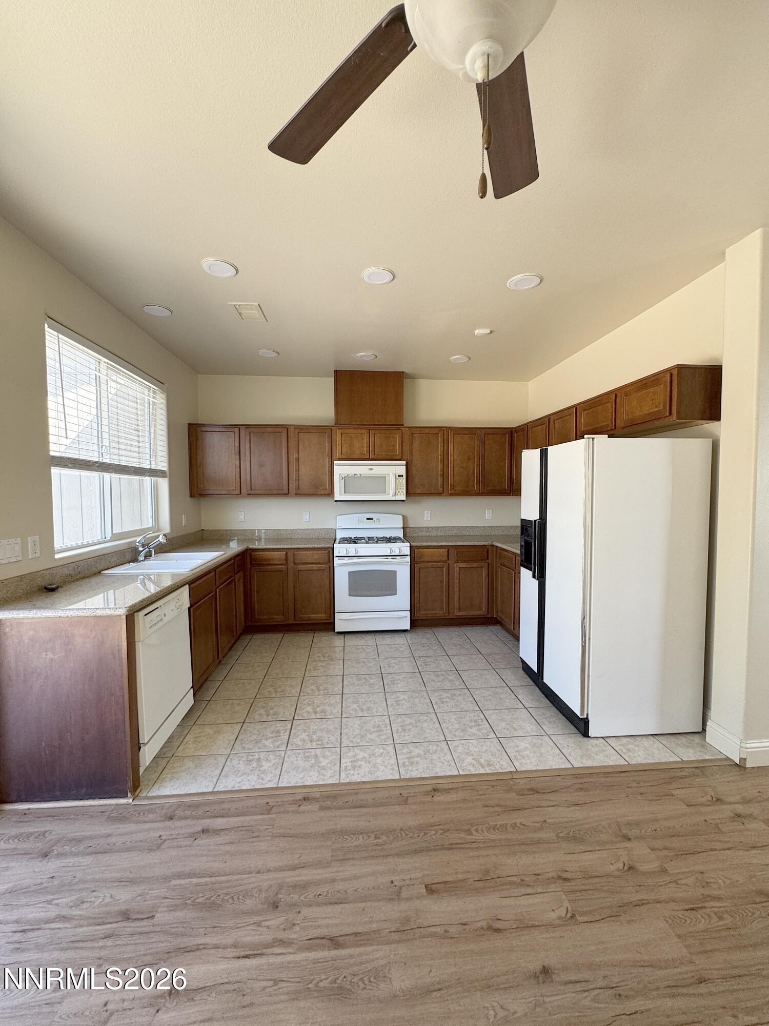 1980 Zephyr Way Property Photo 12