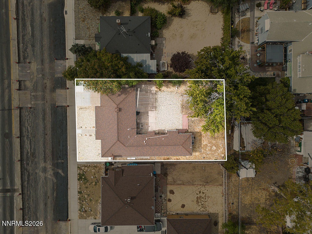 626 Prater Way Property Photo 33