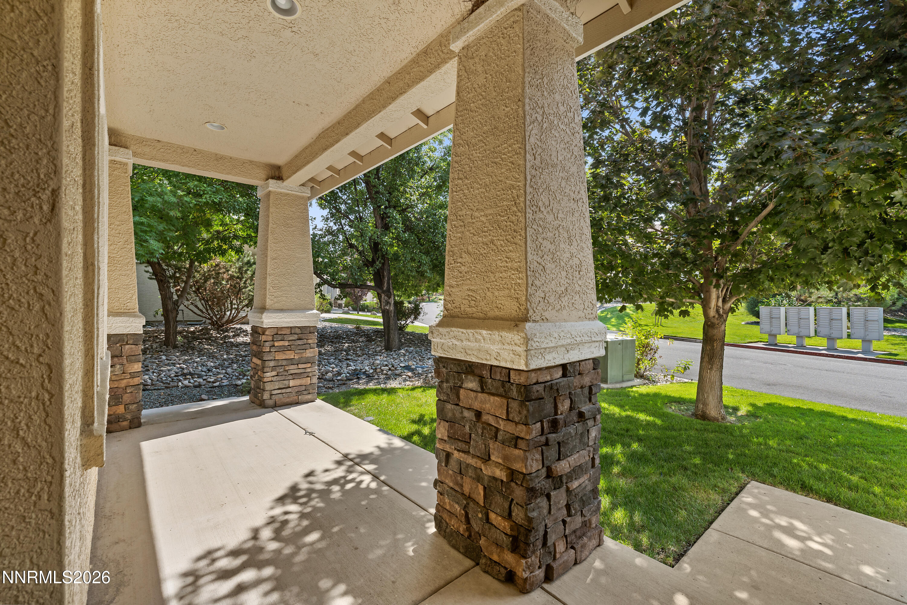 6040 Cielo Circle Property Photo 2