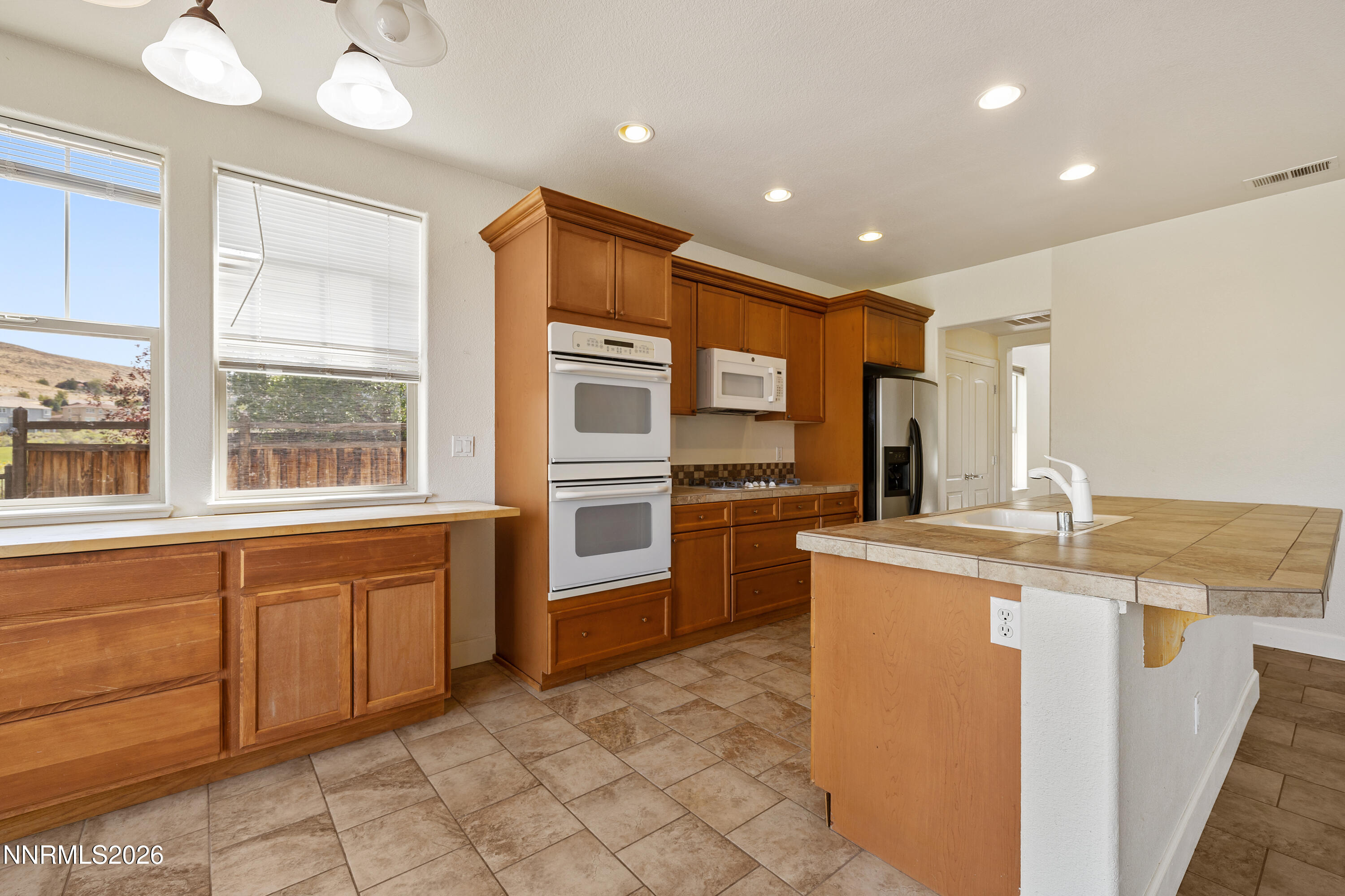 6040 Cielo Circle Property Photo 8