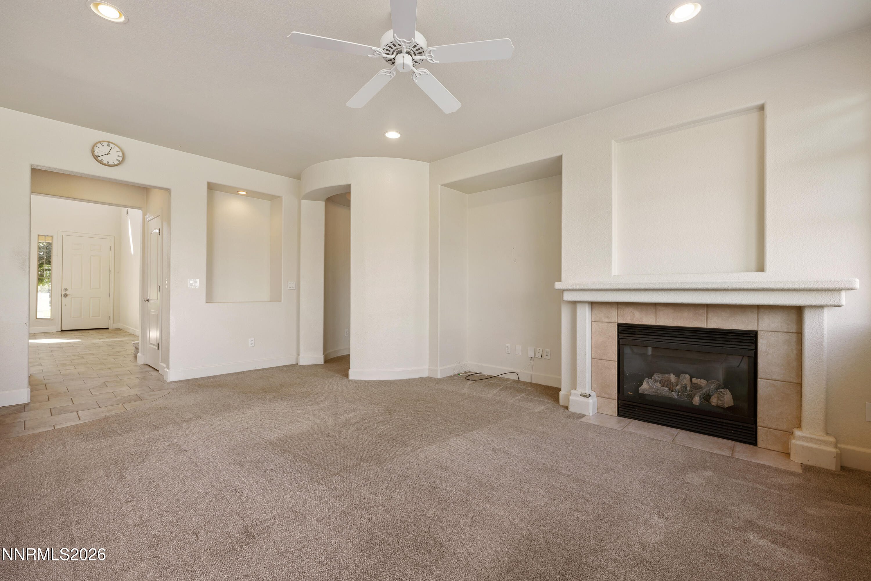 6040 Cielo Circle Property Photo 10