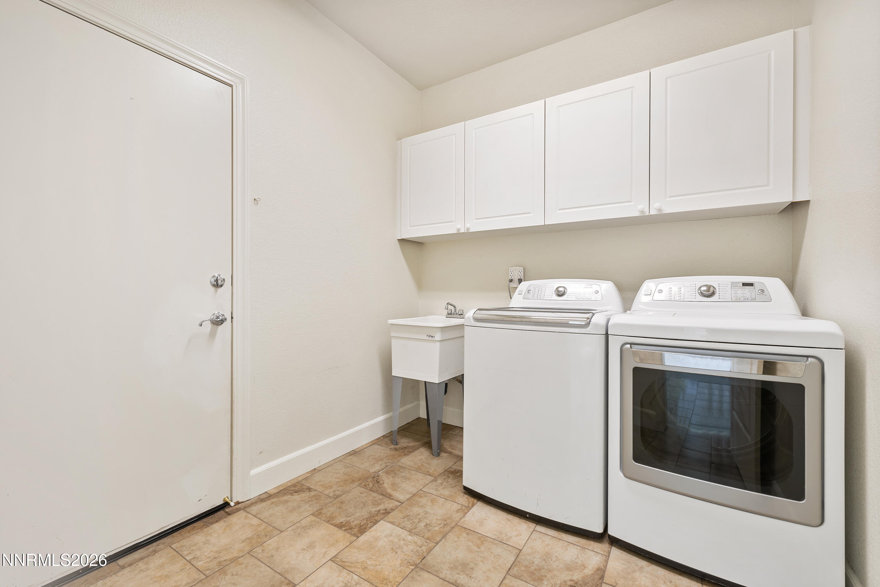 6040 Cielo Circle Property Photo 19