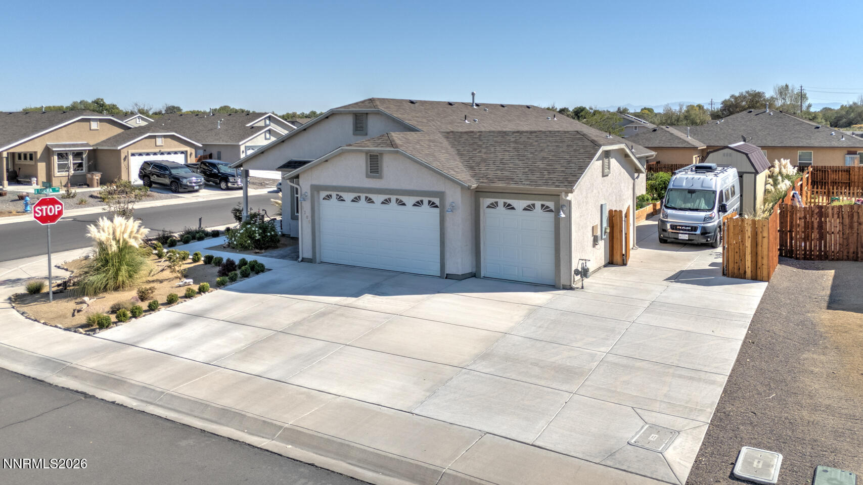 1280 Venitian Court Property Photo 24