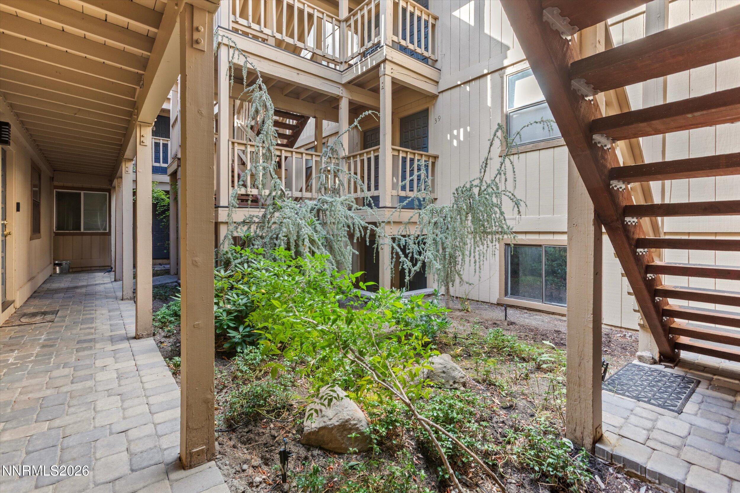 872 Tanager Street # 46 Property Photo 5