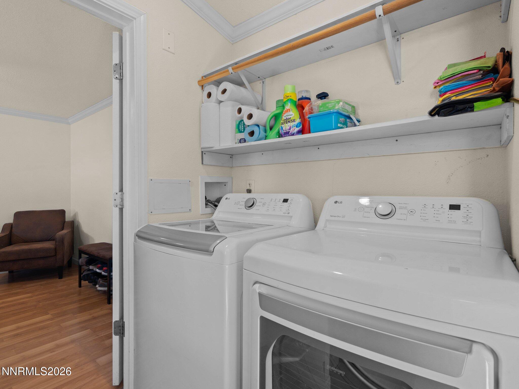 2035 E 7th Street Property Photo 25