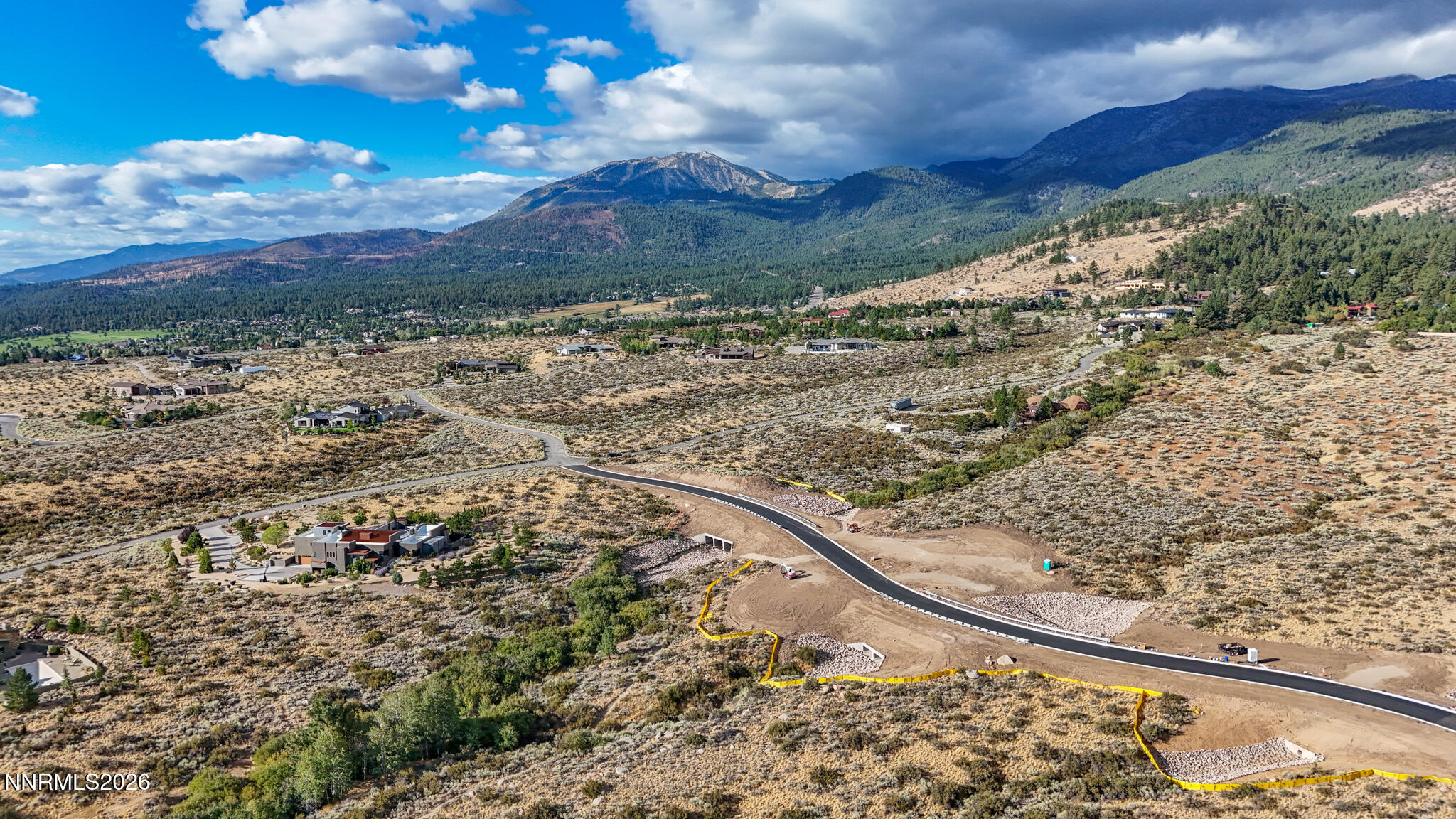 15090 Legend Trail 42 Property Photo 3
