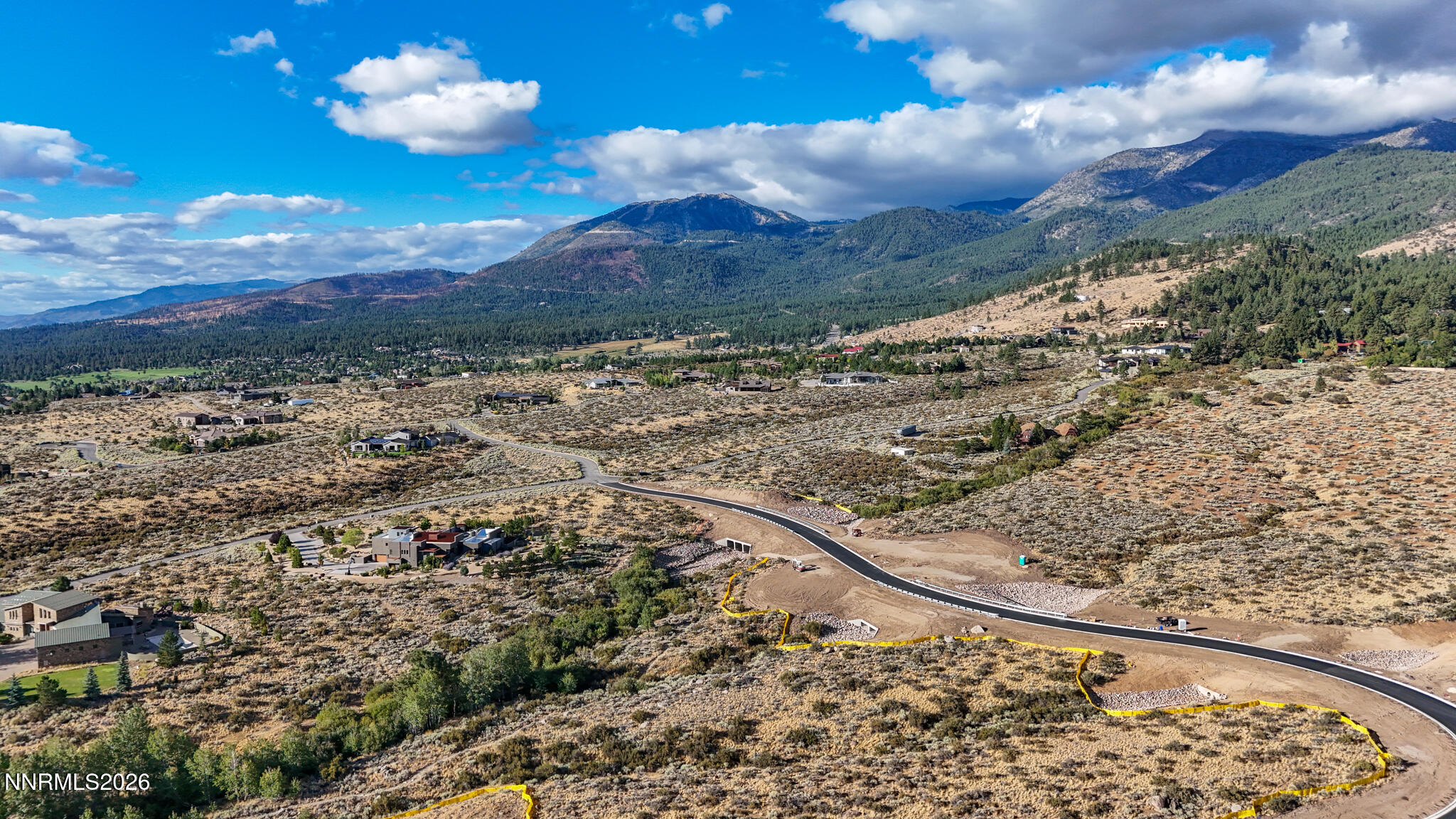 15090 Legend Trail 42 Property Photo 6