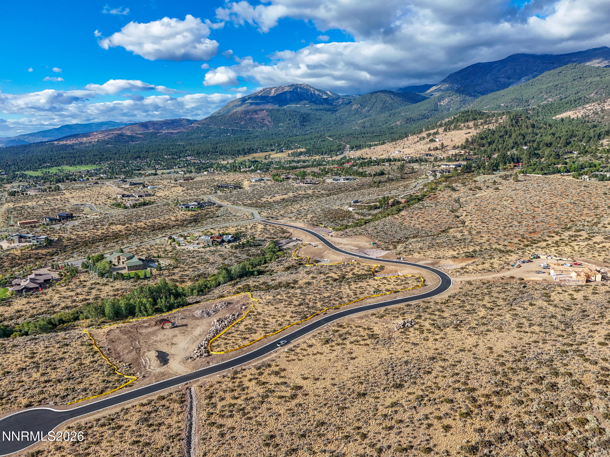 15090 Legend Trail 42 Property Photo 7