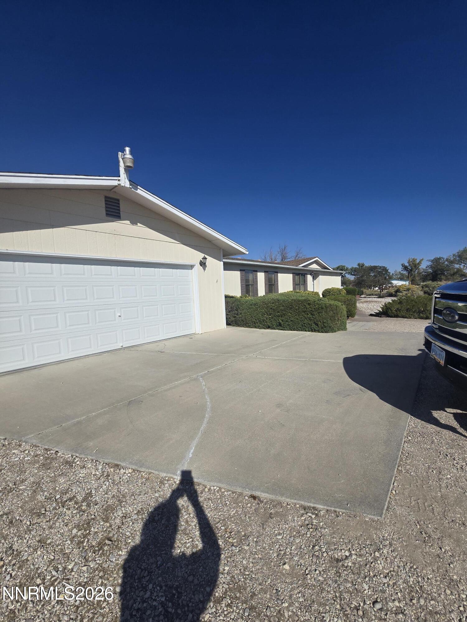 4676 Solias Road Property Photo 3