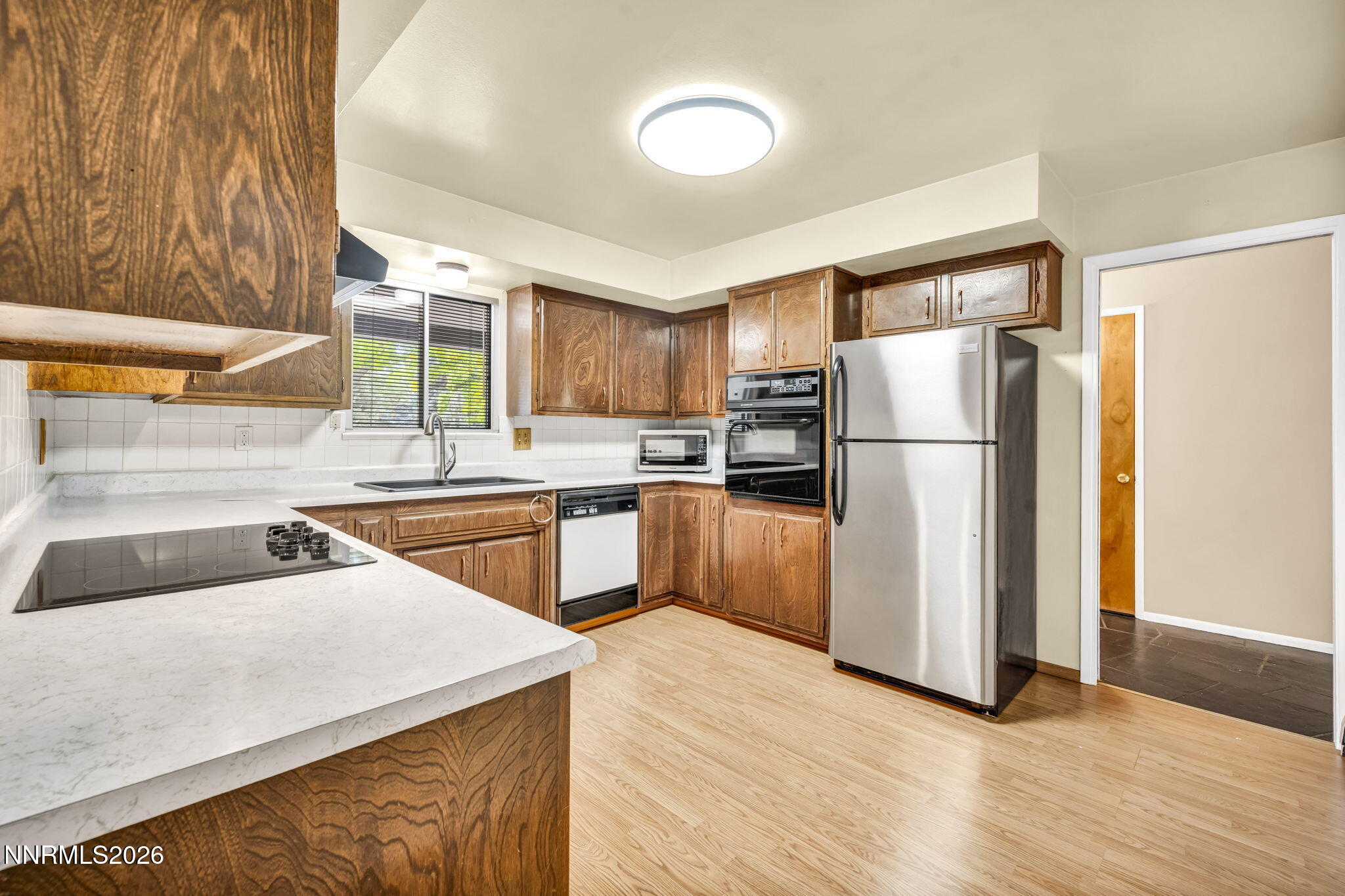 604 W Long Street Property Photo 11
