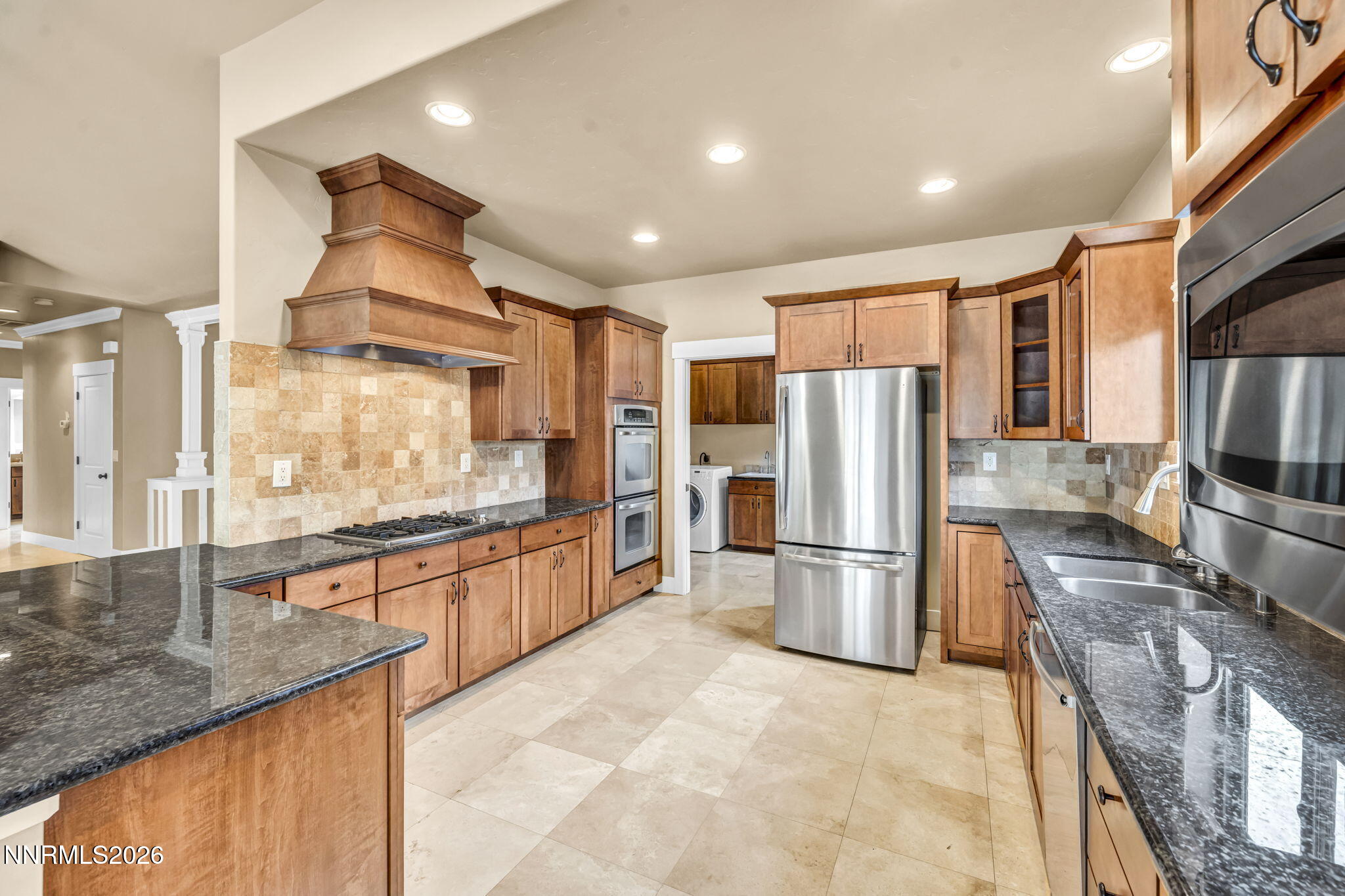 1828 Walnut Court Property Photo 15
