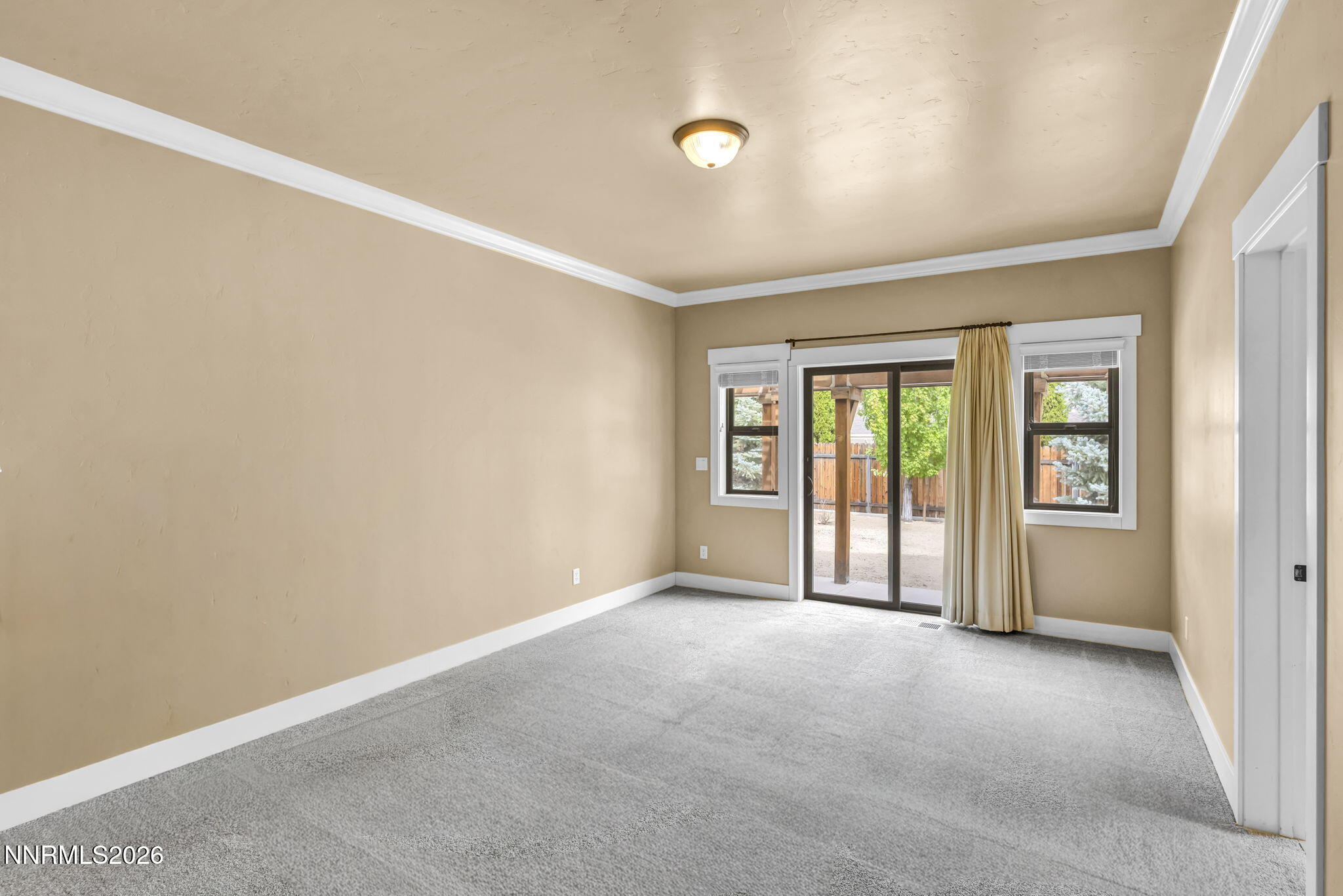 1828 Walnut Court Property Photo 23