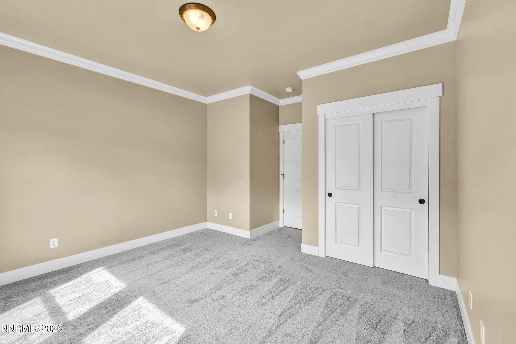 1828 Walnut Court Property Photo 32