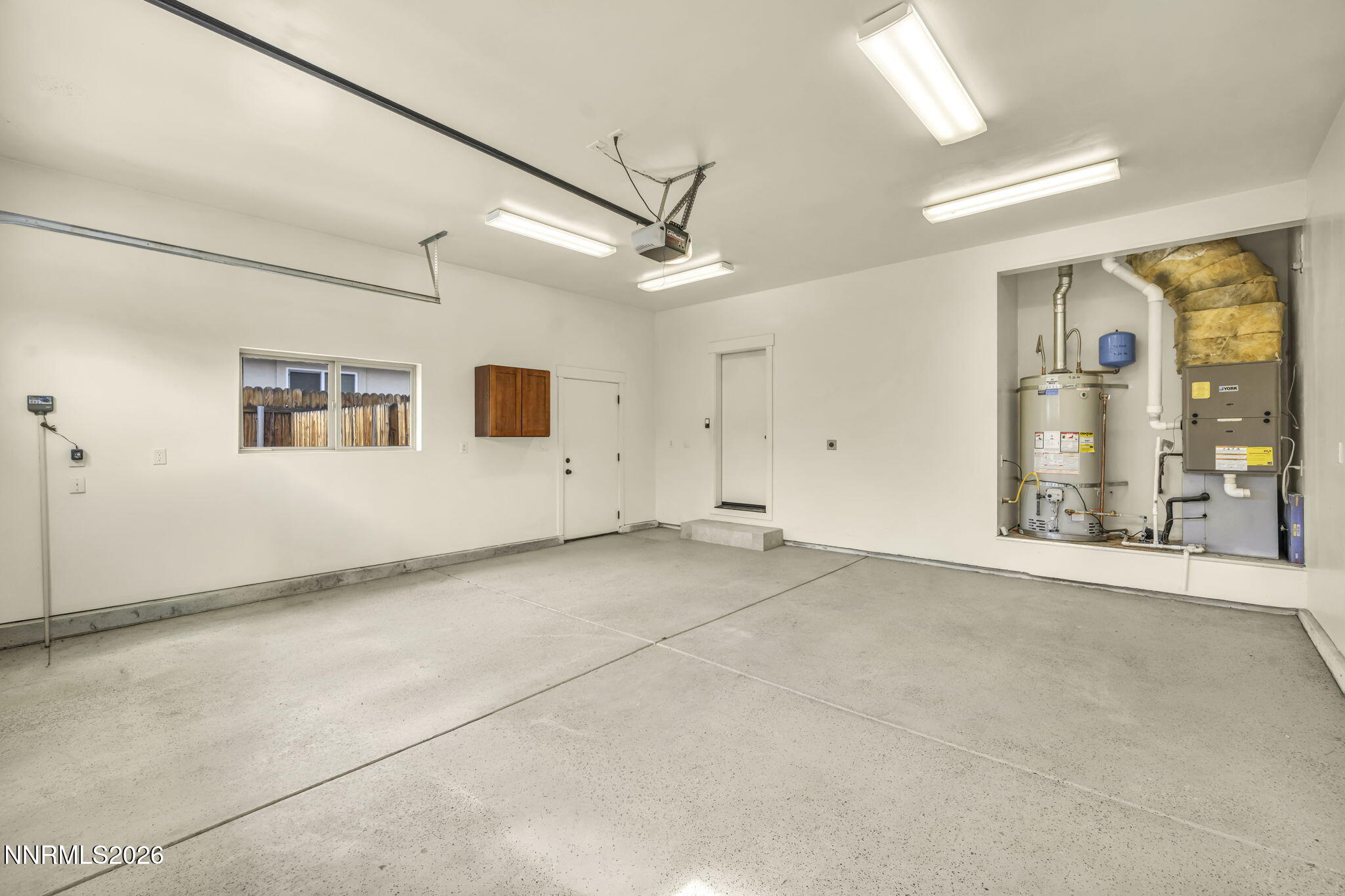1828 Walnut Court Property Photo 37