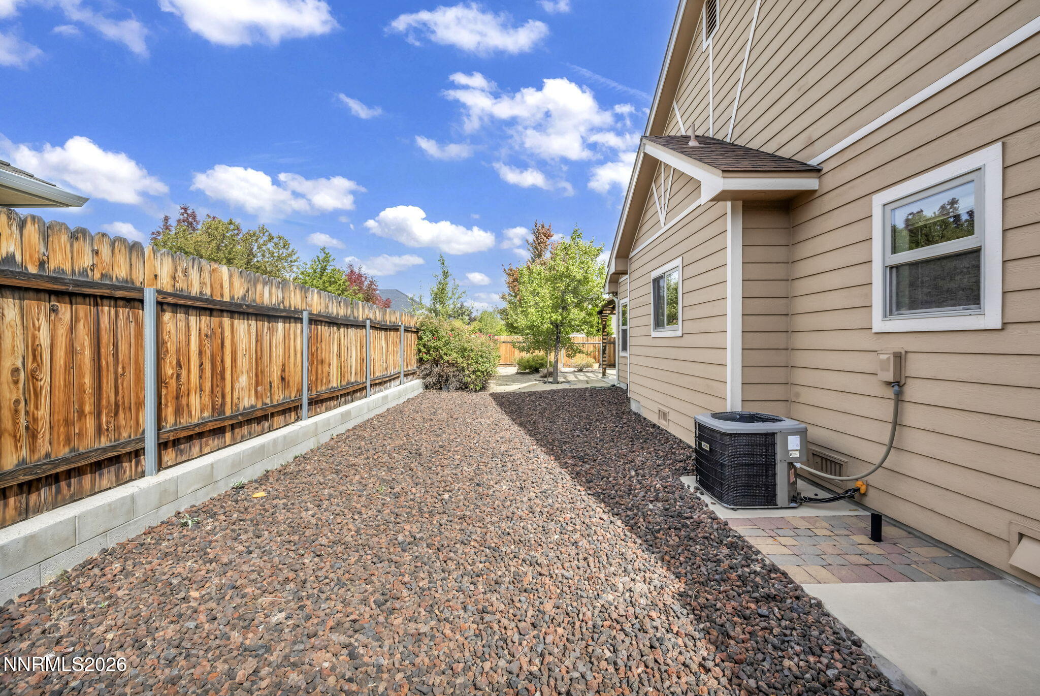 1828 Walnut Court Property Photo 47