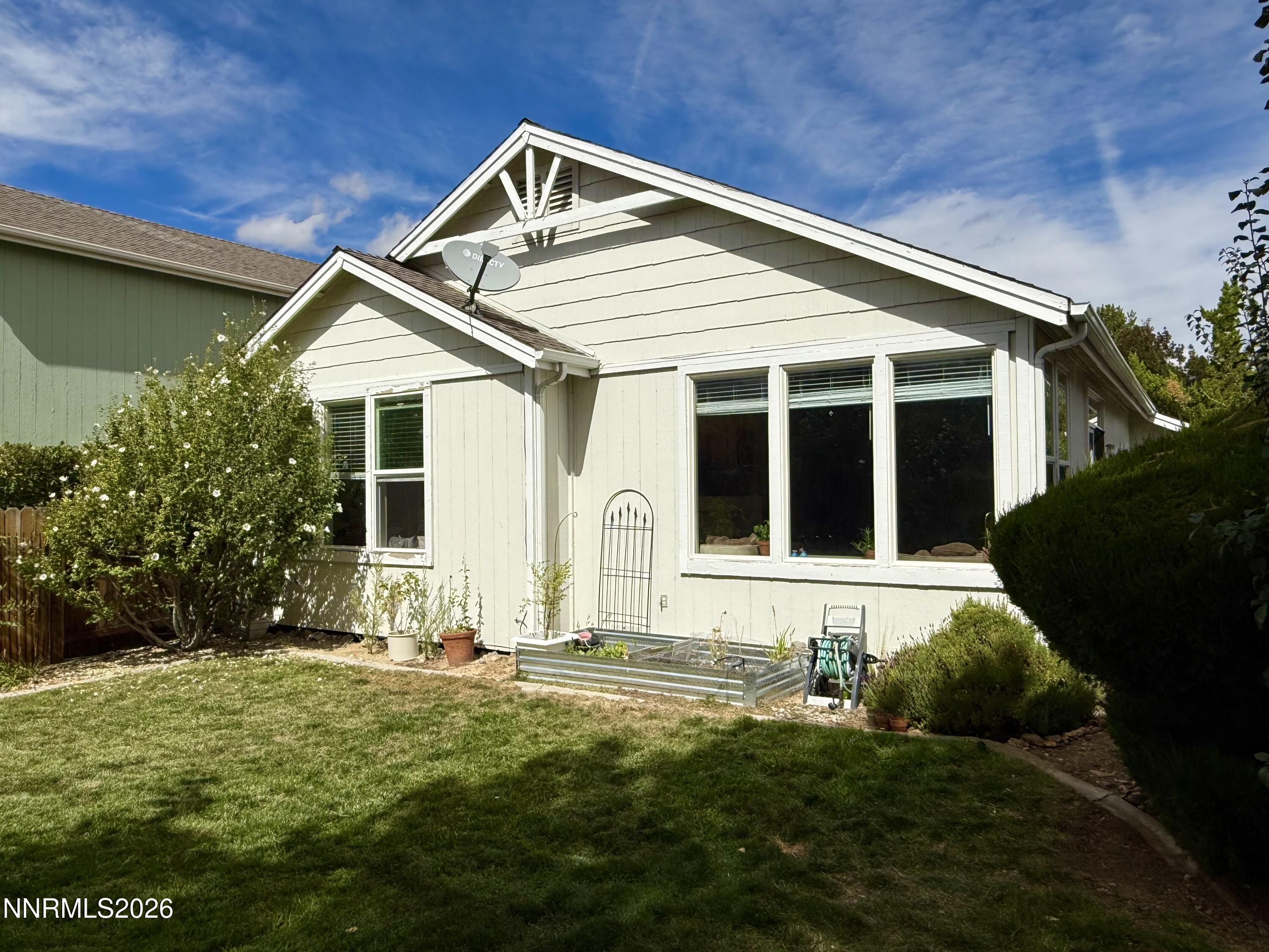 4774 Cedarhill Lane Property Photo 6