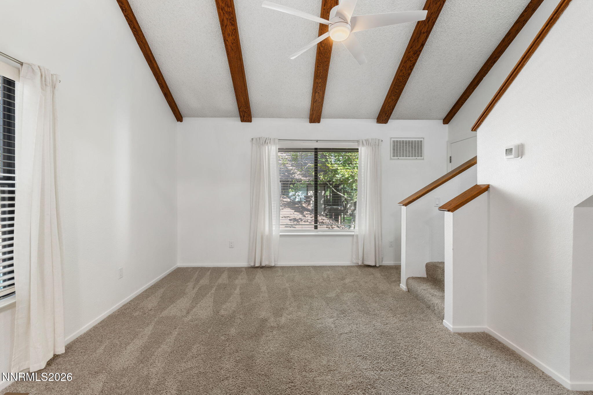 1465 E Peckham Lane 6 Property Photo 3