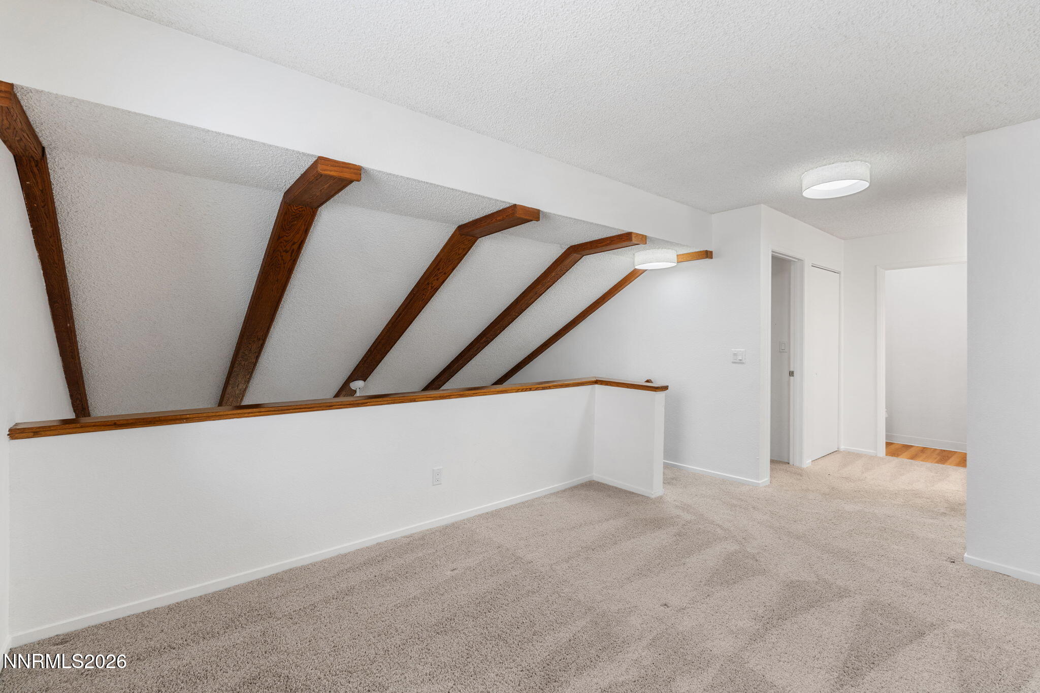 1465 E Peckham Lane 6 Property Photo 16