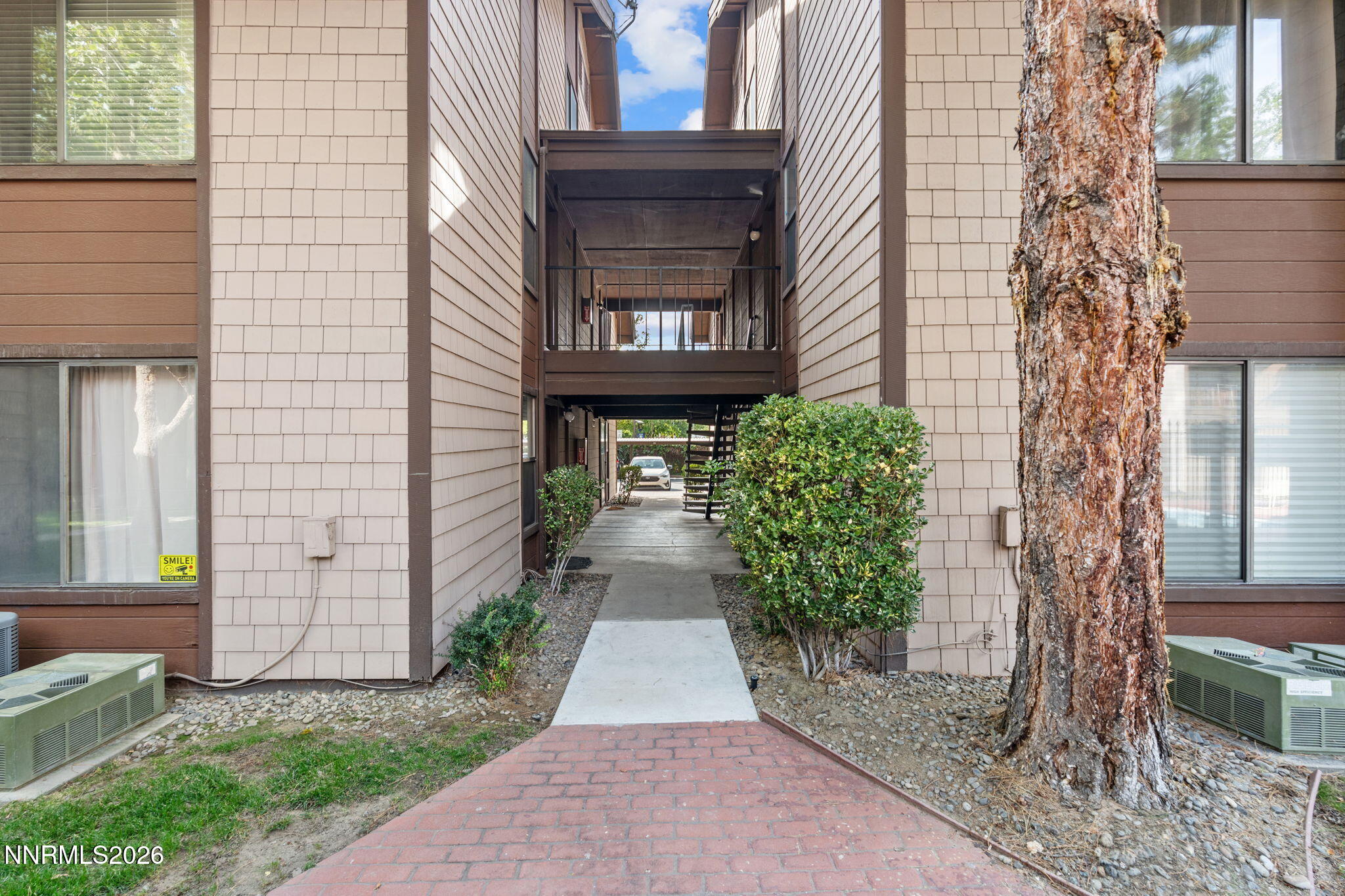 1465 E Peckham Lane 6 Property Photo 26