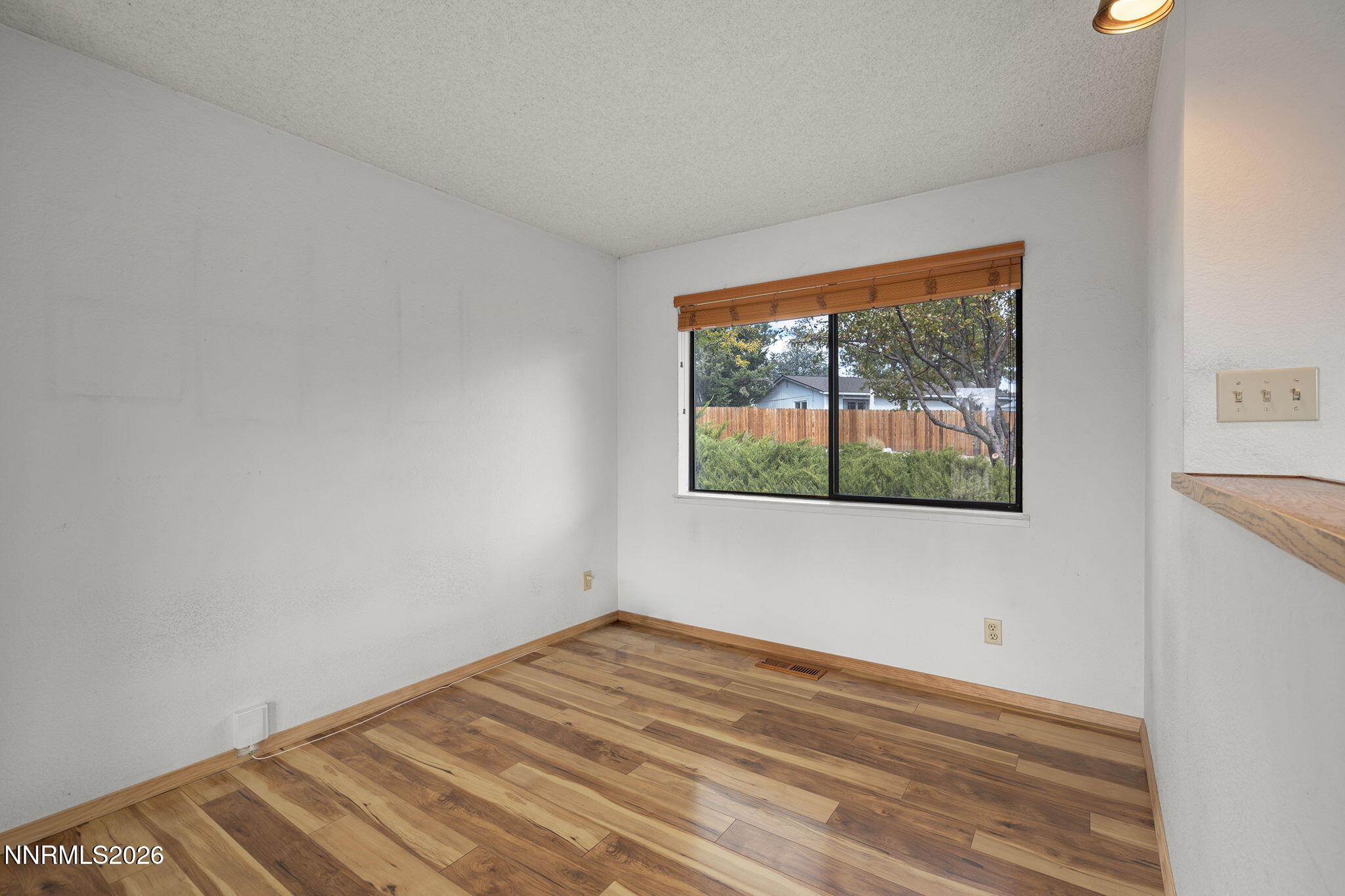 2060 Bonneville Avenue Property Photo 9