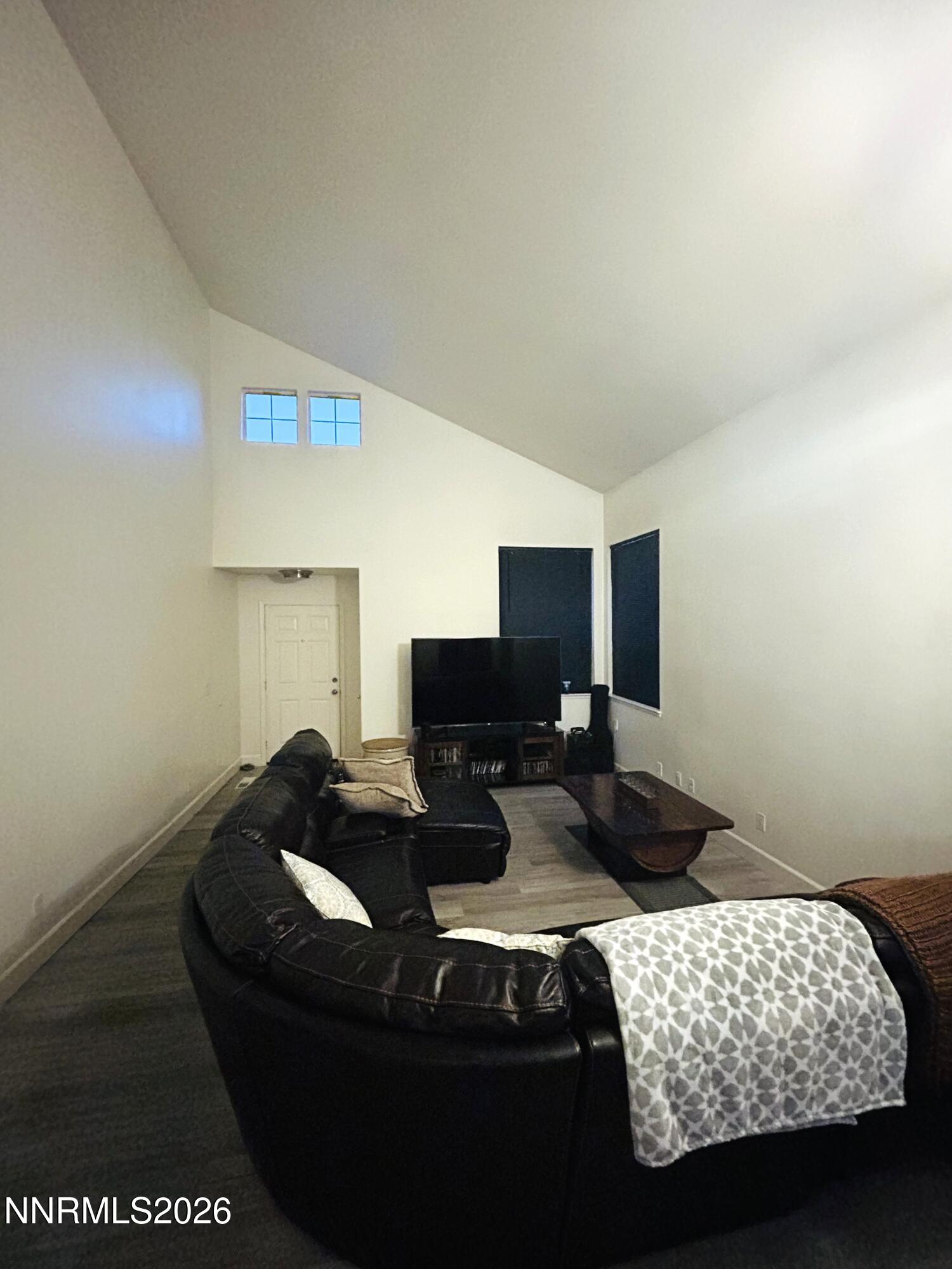2794 Foxhill Drive Property Photo 15