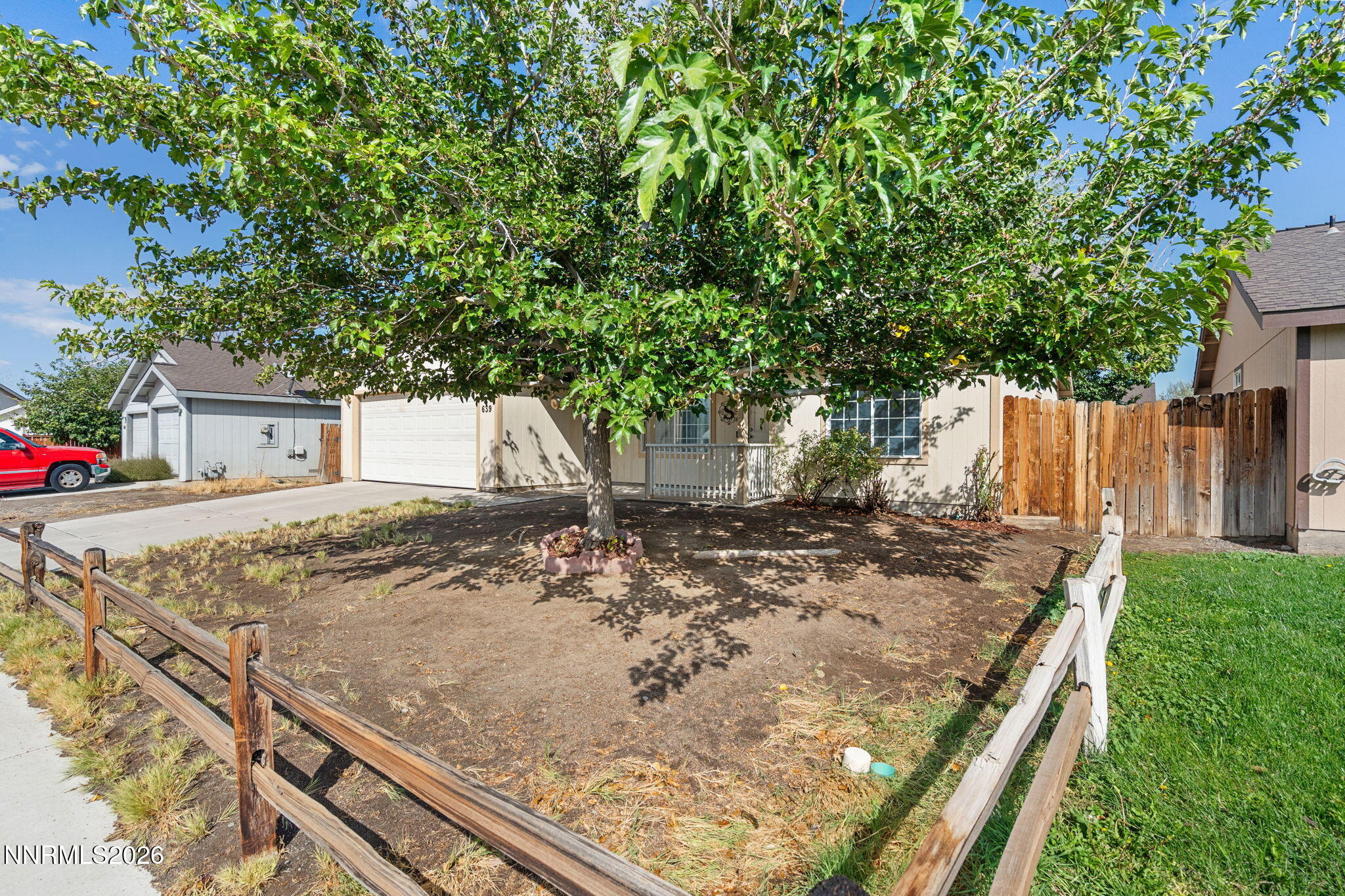 639 Brook Lane Property Photo 4