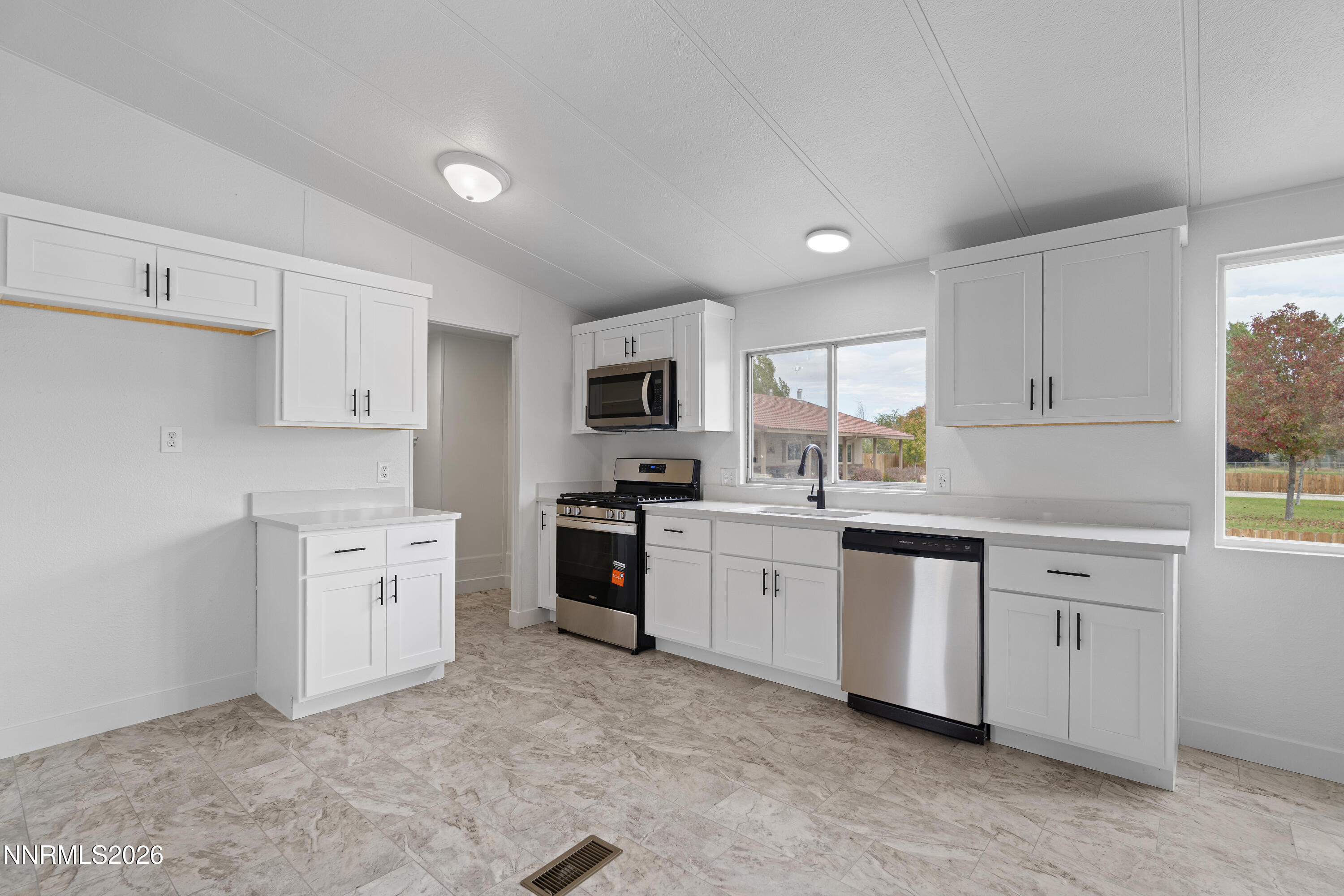 3045 Casey Road Property Photo 10