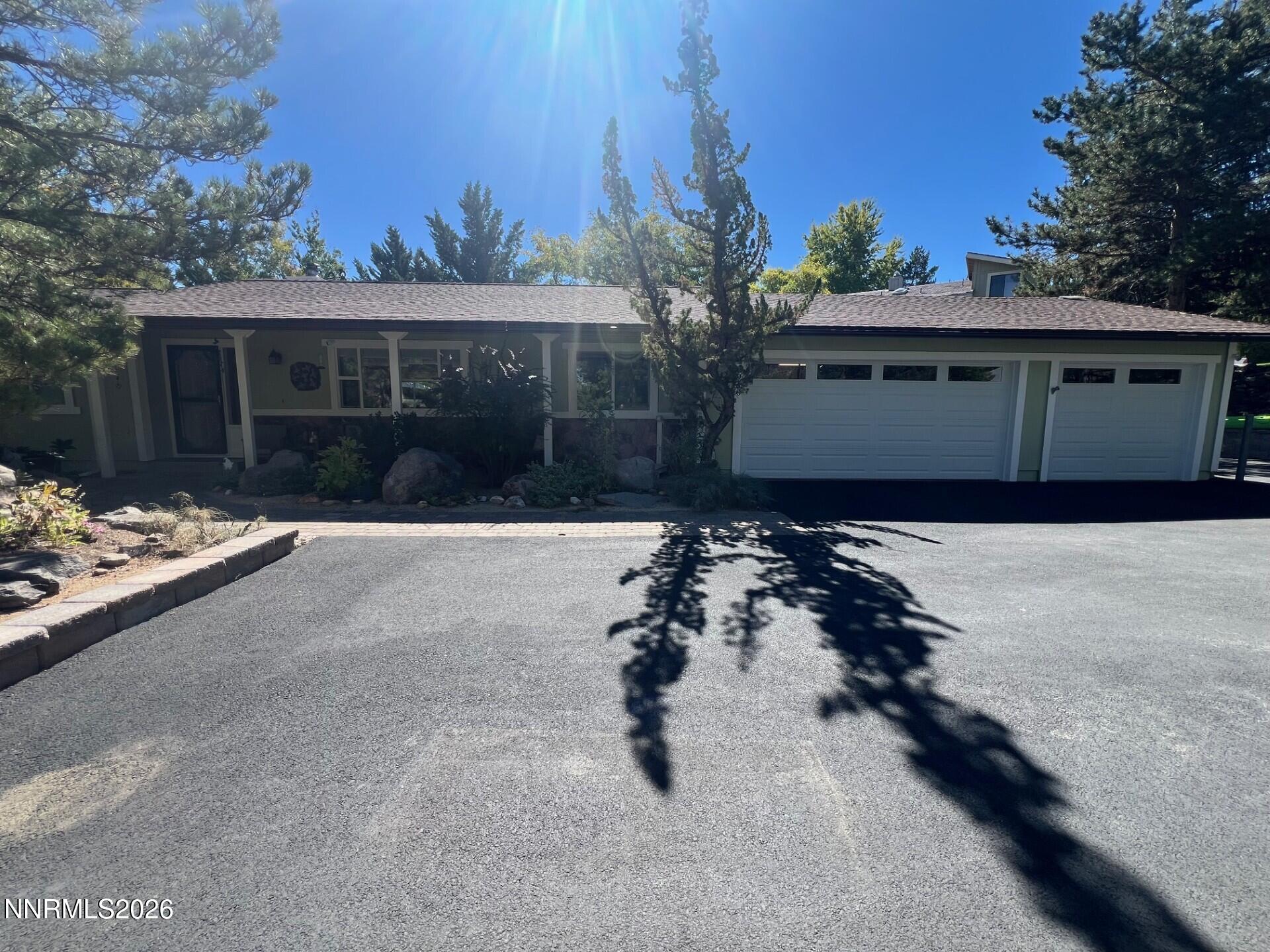 12940 Thomas Creek Road Property Photo 1