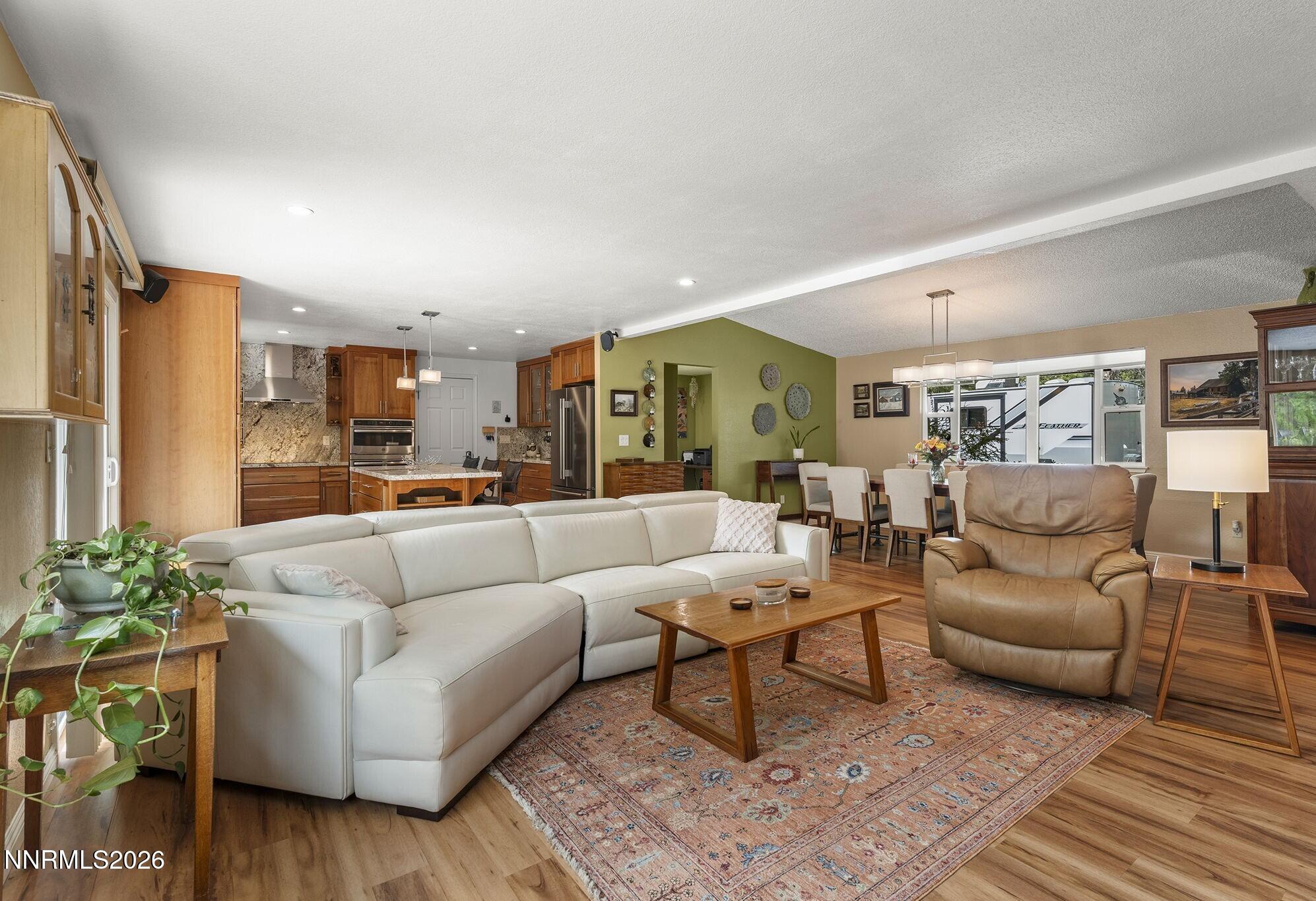 12940 Thomas Creek Road Property Photo 7