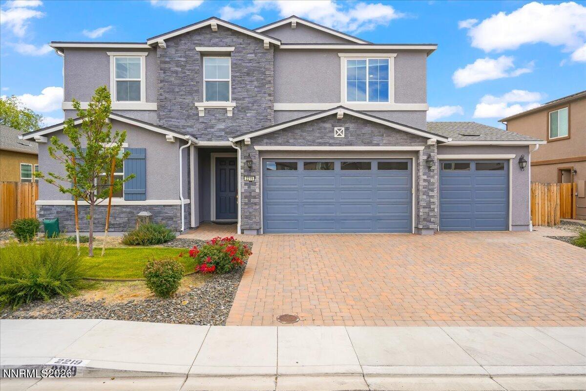 2219 Butte Creek Drive Property Photo 1