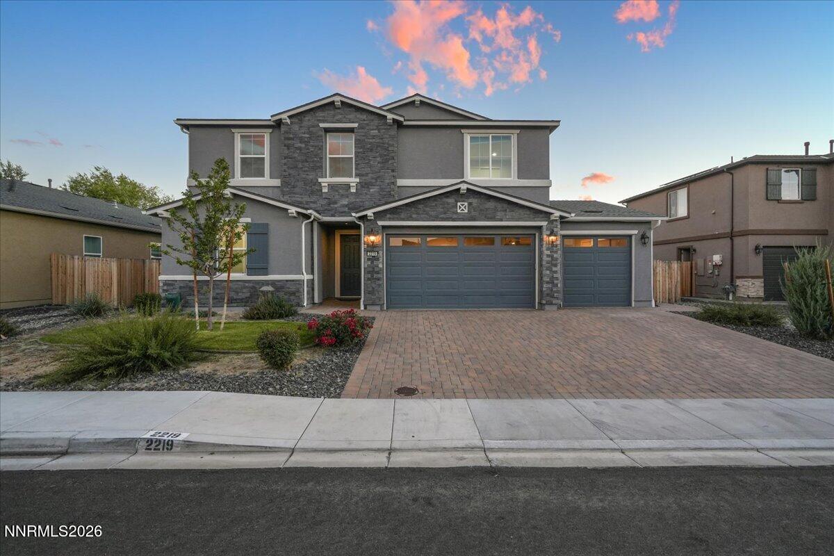 2219 Butte Creek Drive Property Photo 7