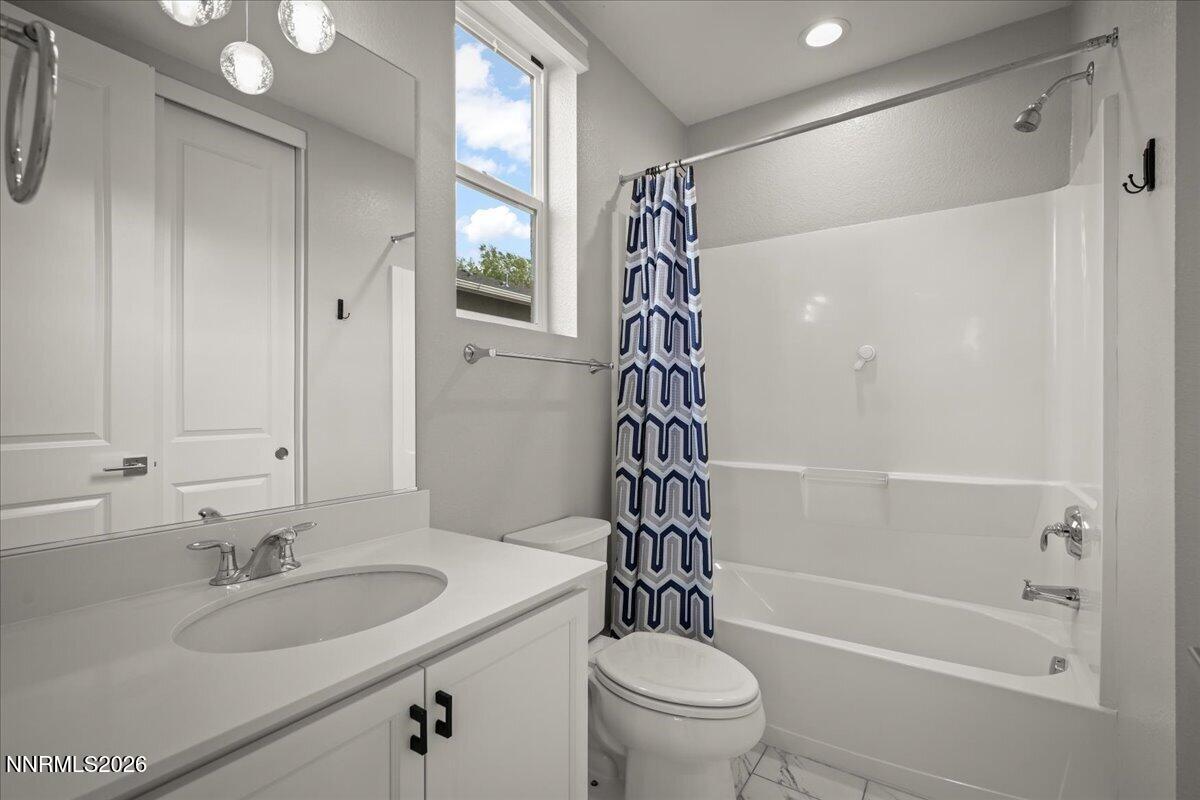 2219 Butte Creek Drive Property Photo 34