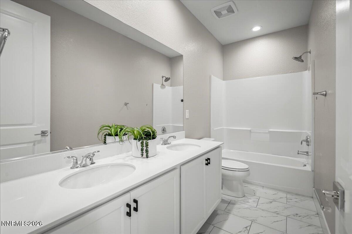 2219 Butte Creek Drive Property Photo 40