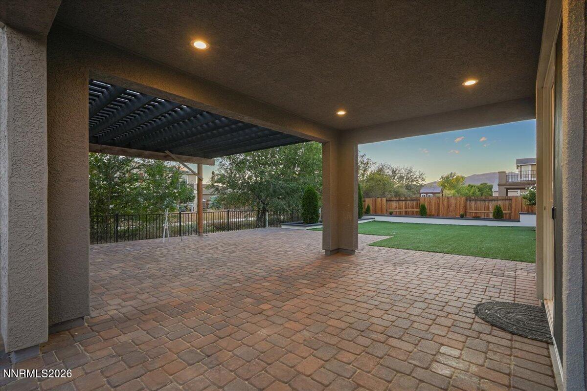 2219 Butte Creek Drive Property Photo 56