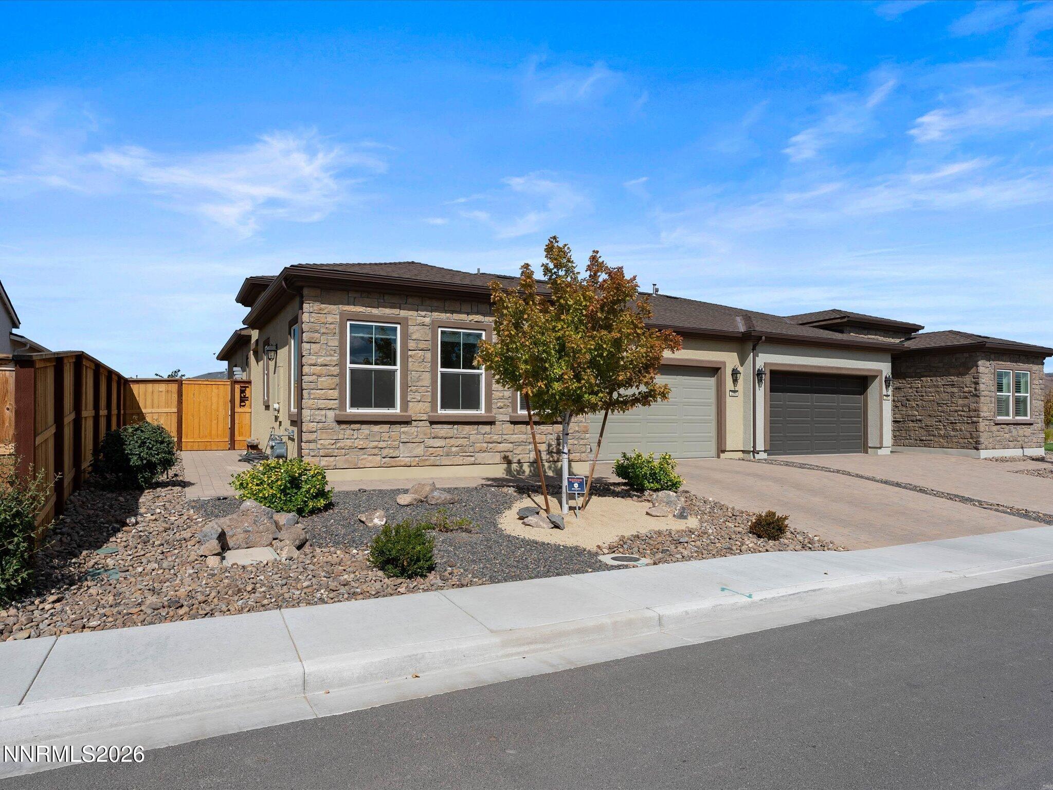 2250 Newberry Way Property Photo 9