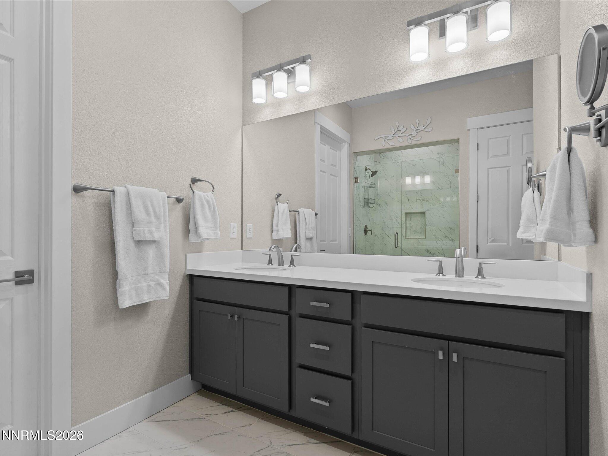 2250 Newberry Way Property Photo 23