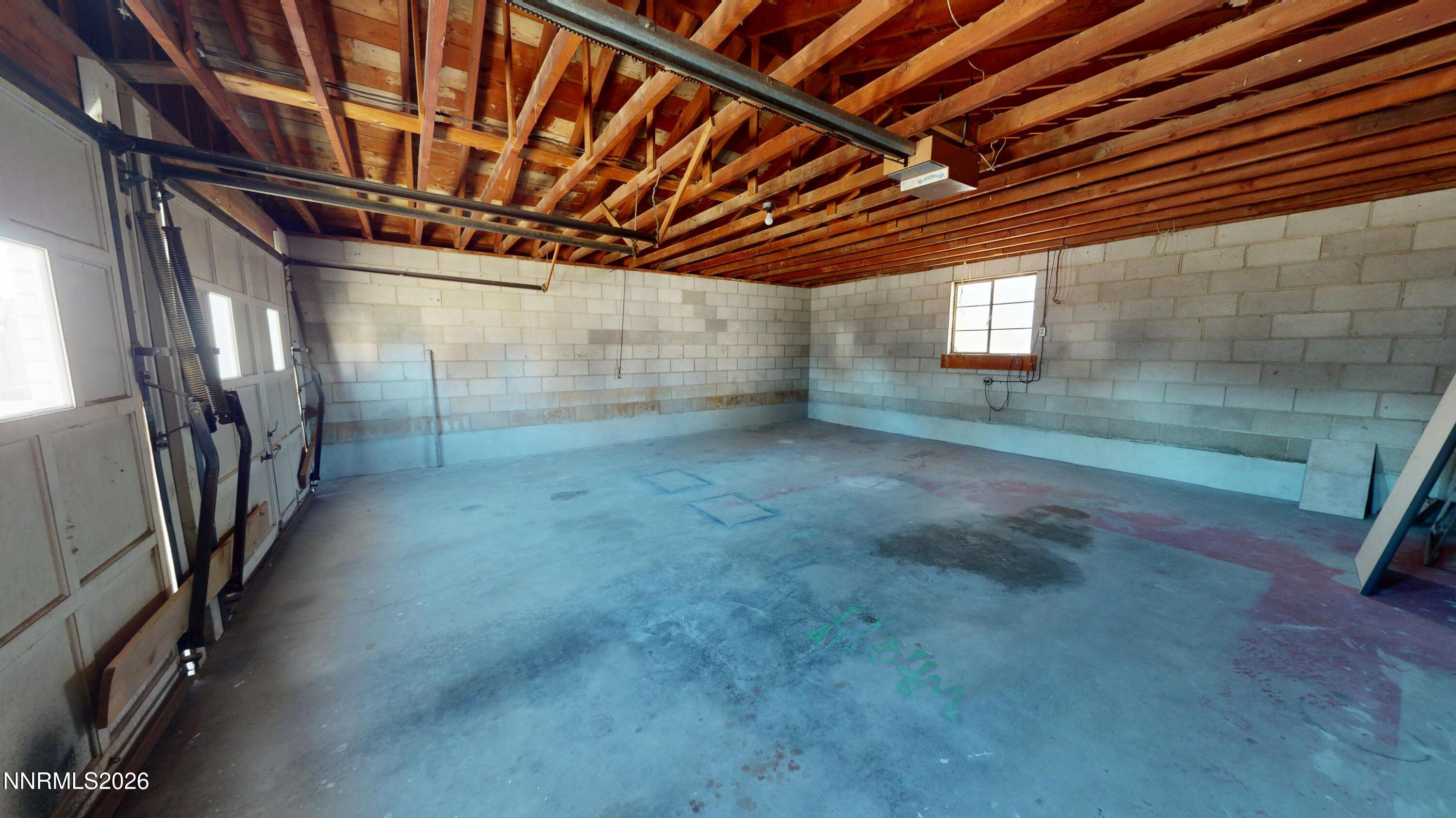 160 E Sixth Street Property Photo 14