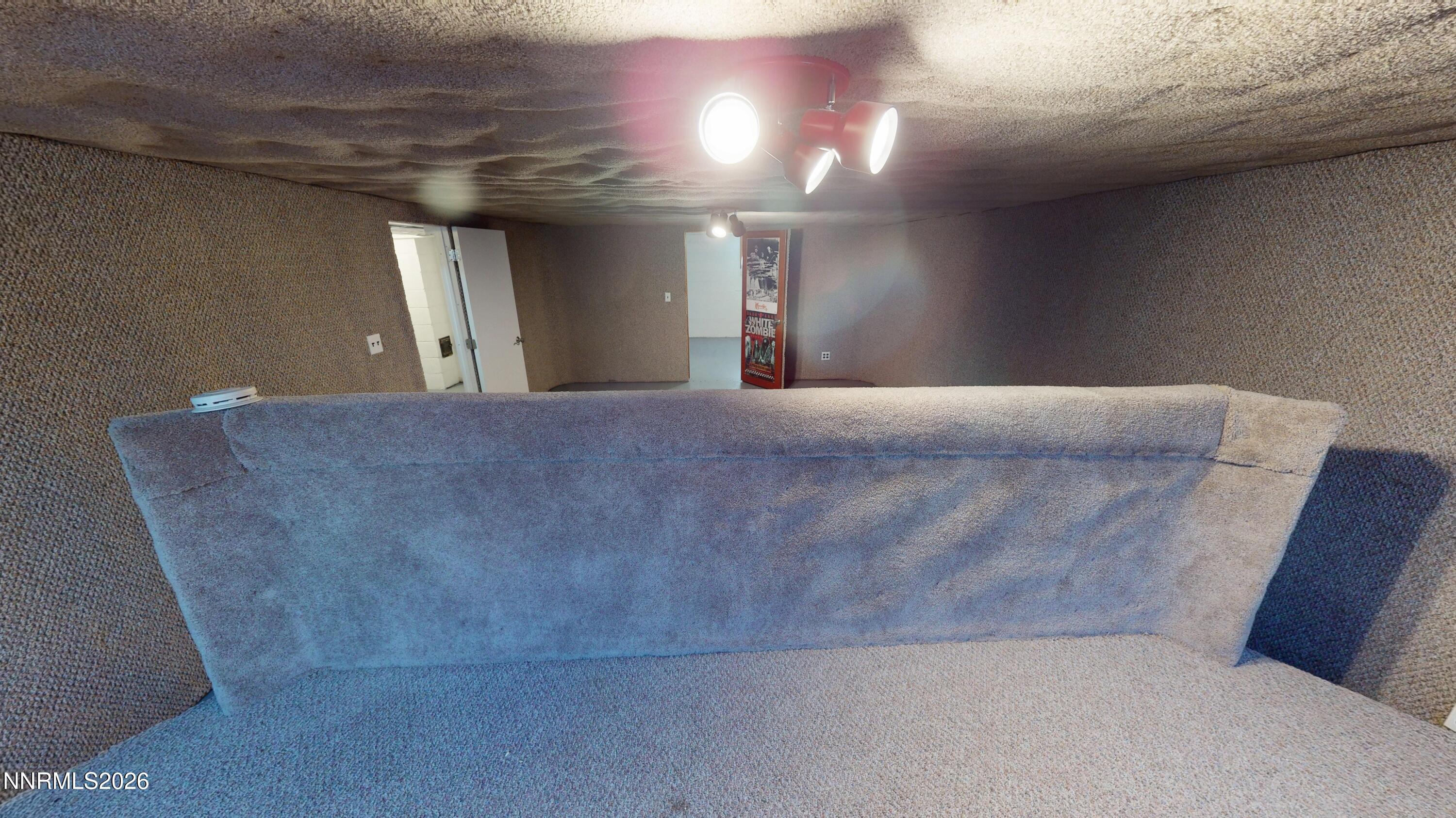 160 E Sixth Street Property Photo 21