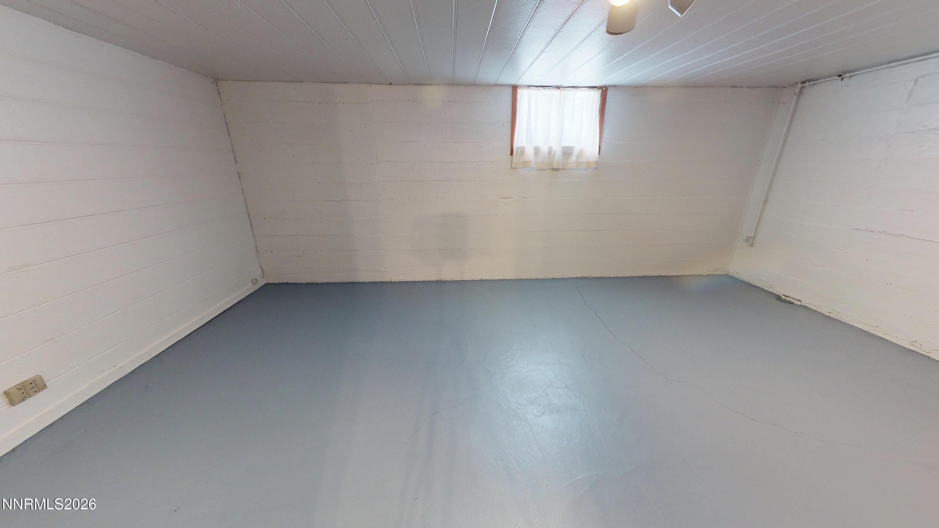 160 E Sixth Street Property Photo 22
