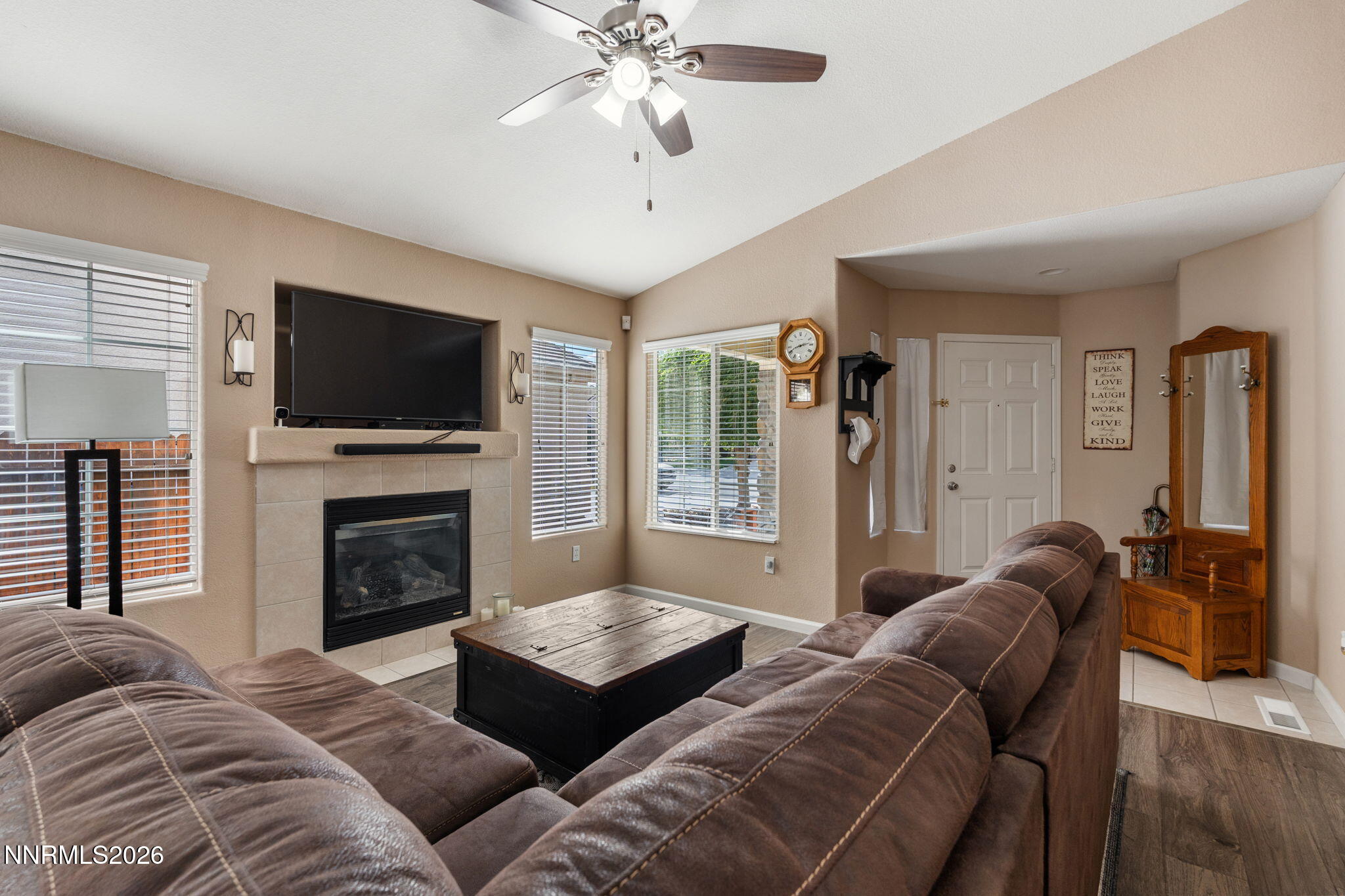 5480 Spandrell Lane Property Photo 7