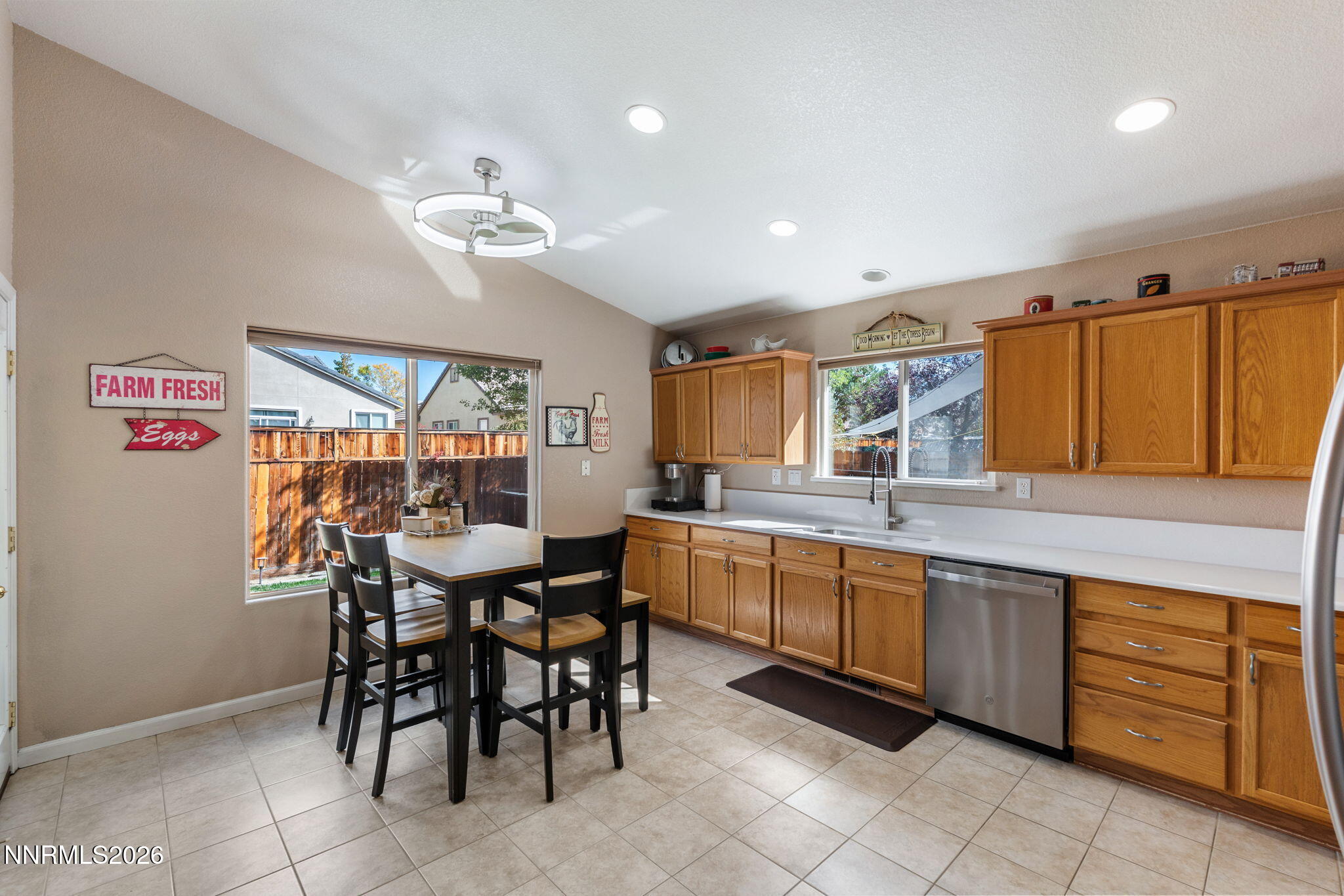 5480 Spandrell Lane Property Photo 14
