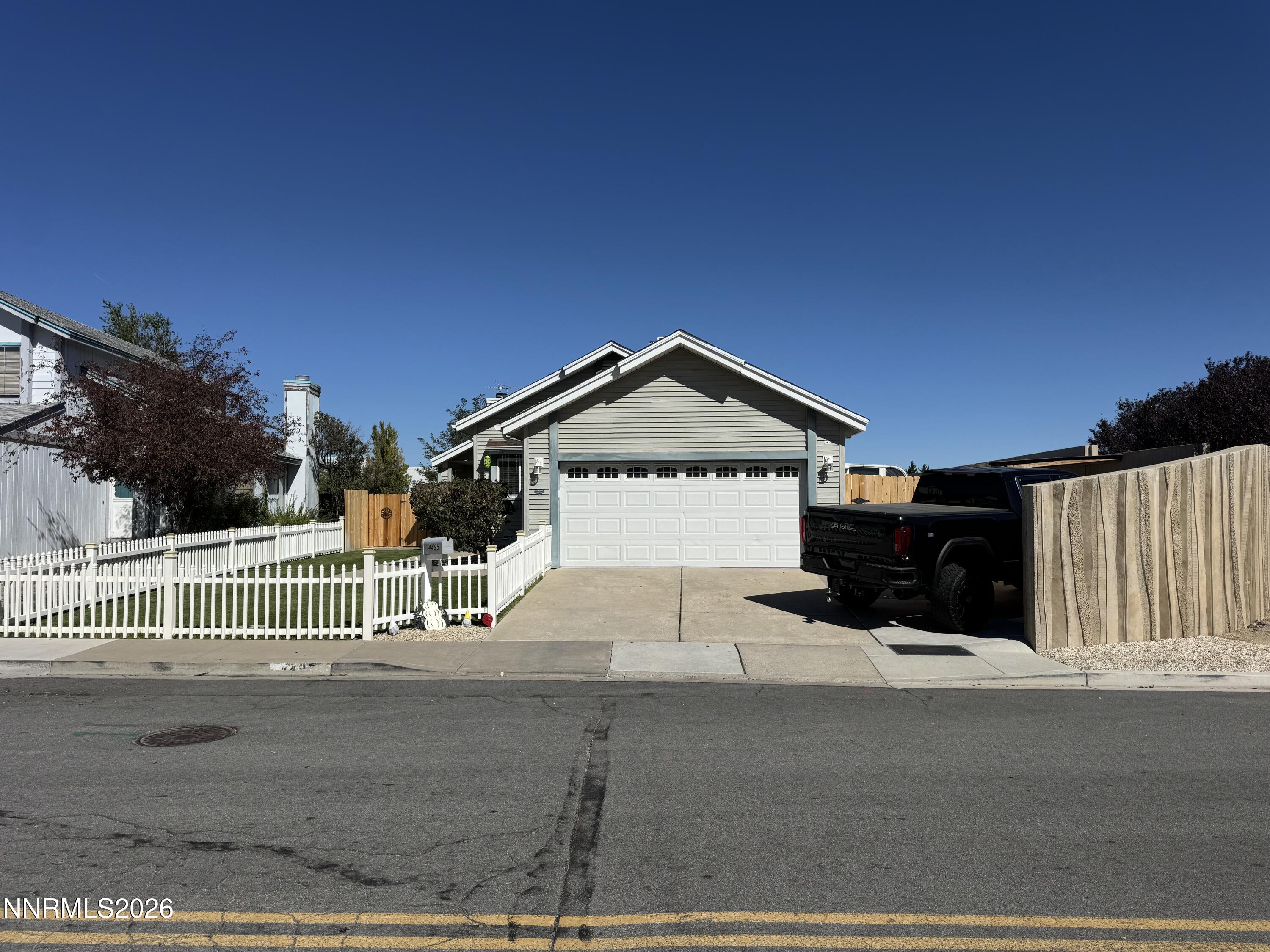 4495 Perro Lane Property Photo 2
