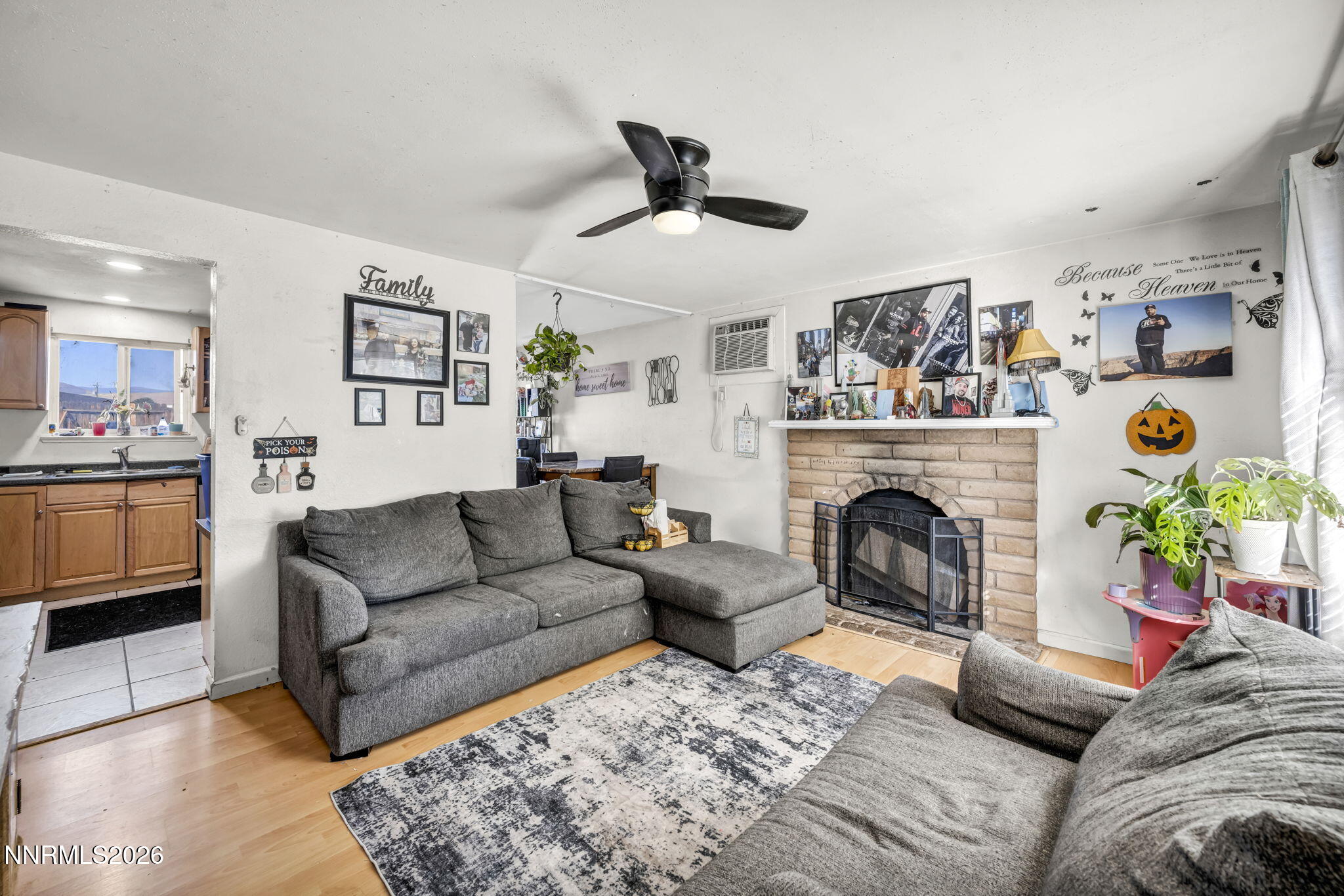 14055 Kernite Street Property Photo 6