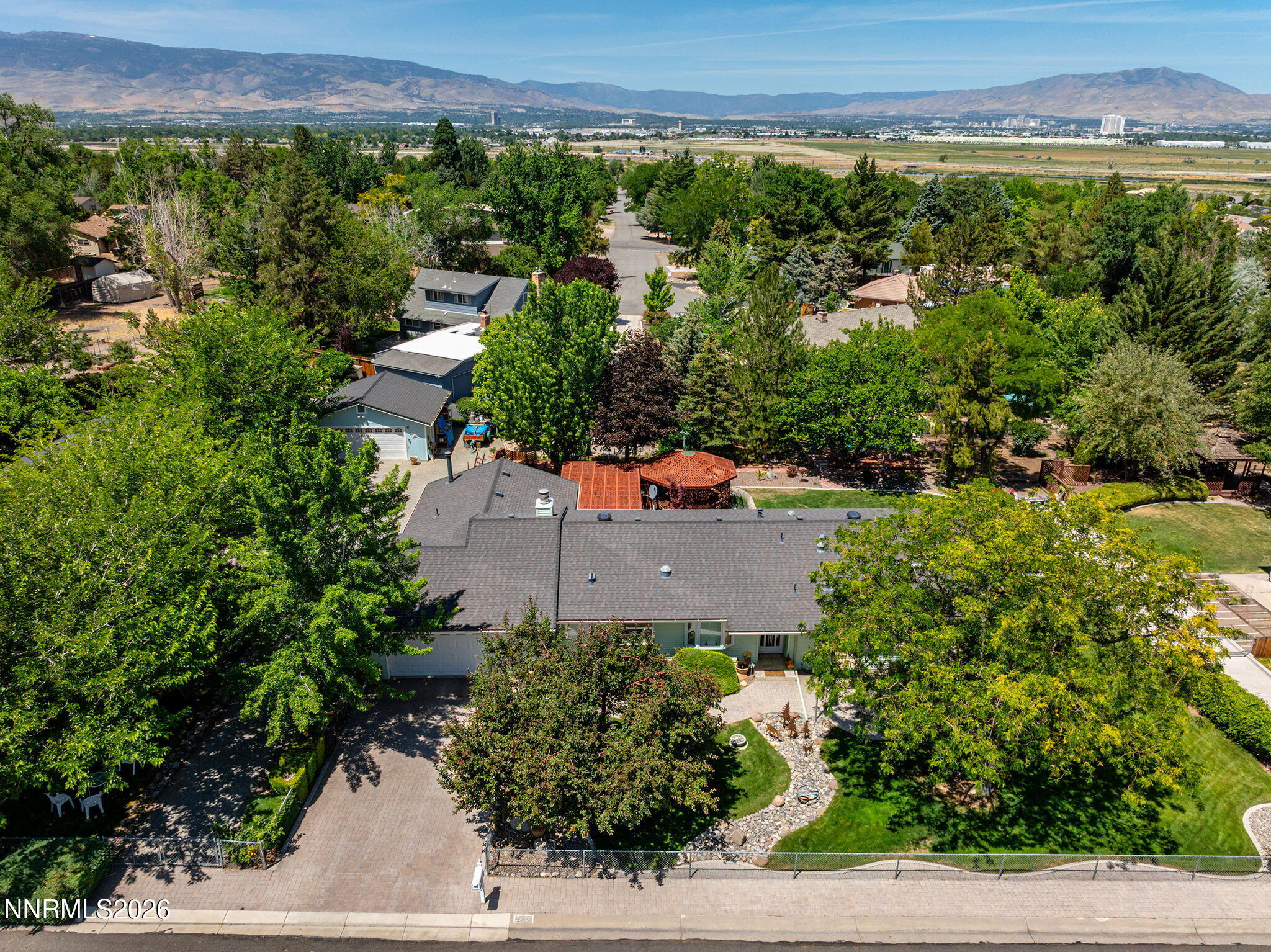 2255 Sequoia Lane Property Photo 41