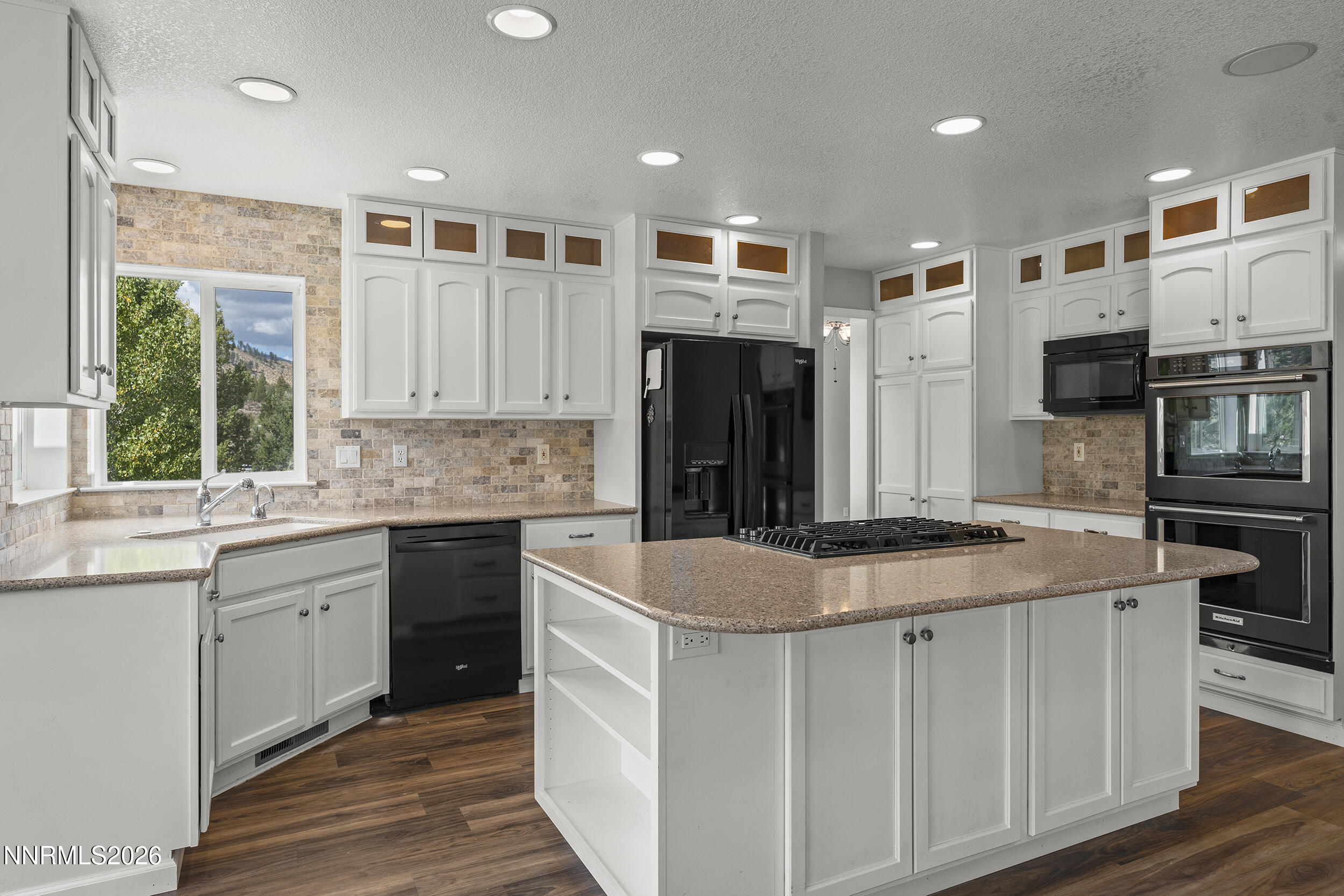 3628 Lakeview Road Property Photo 26