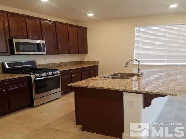 7143 Eldridge Street Property Photo 3