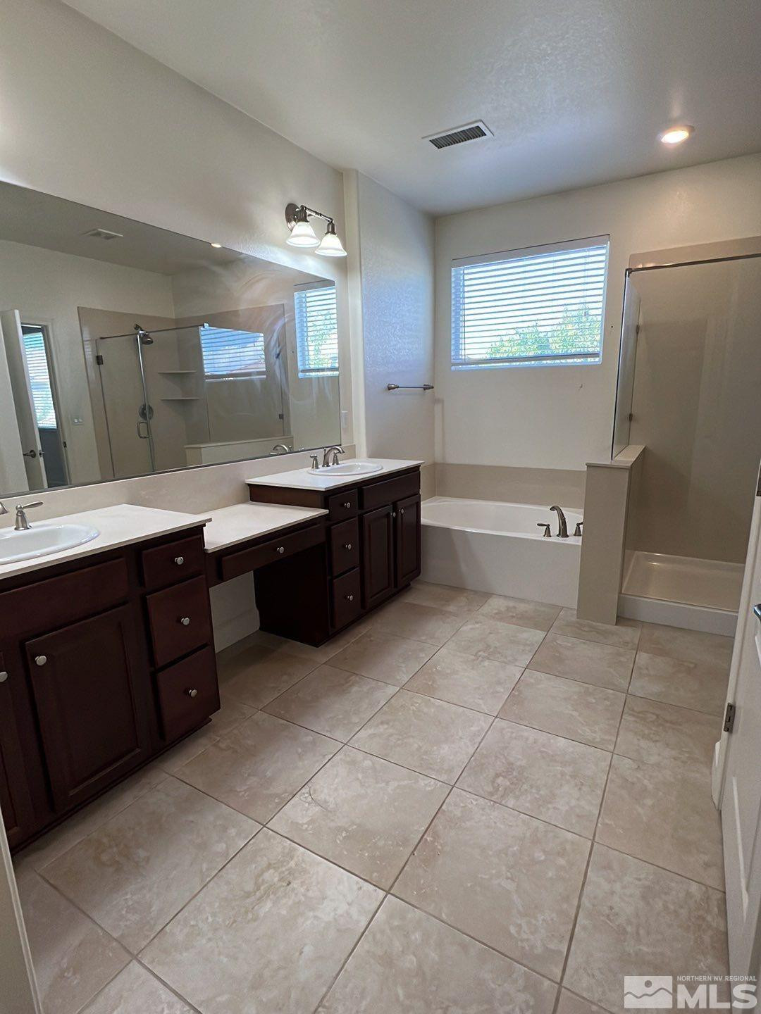 7143 Eldridge Street Property Photo 9