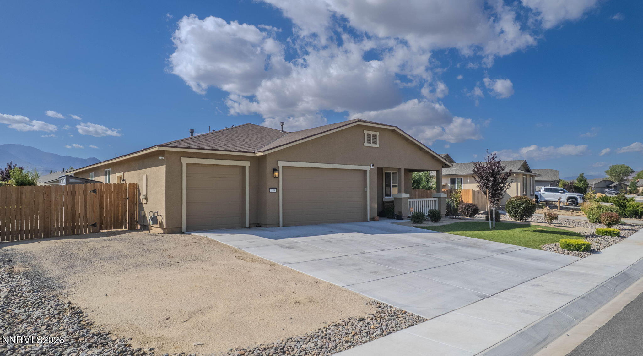 109 Alamosa Street Property Photo 6