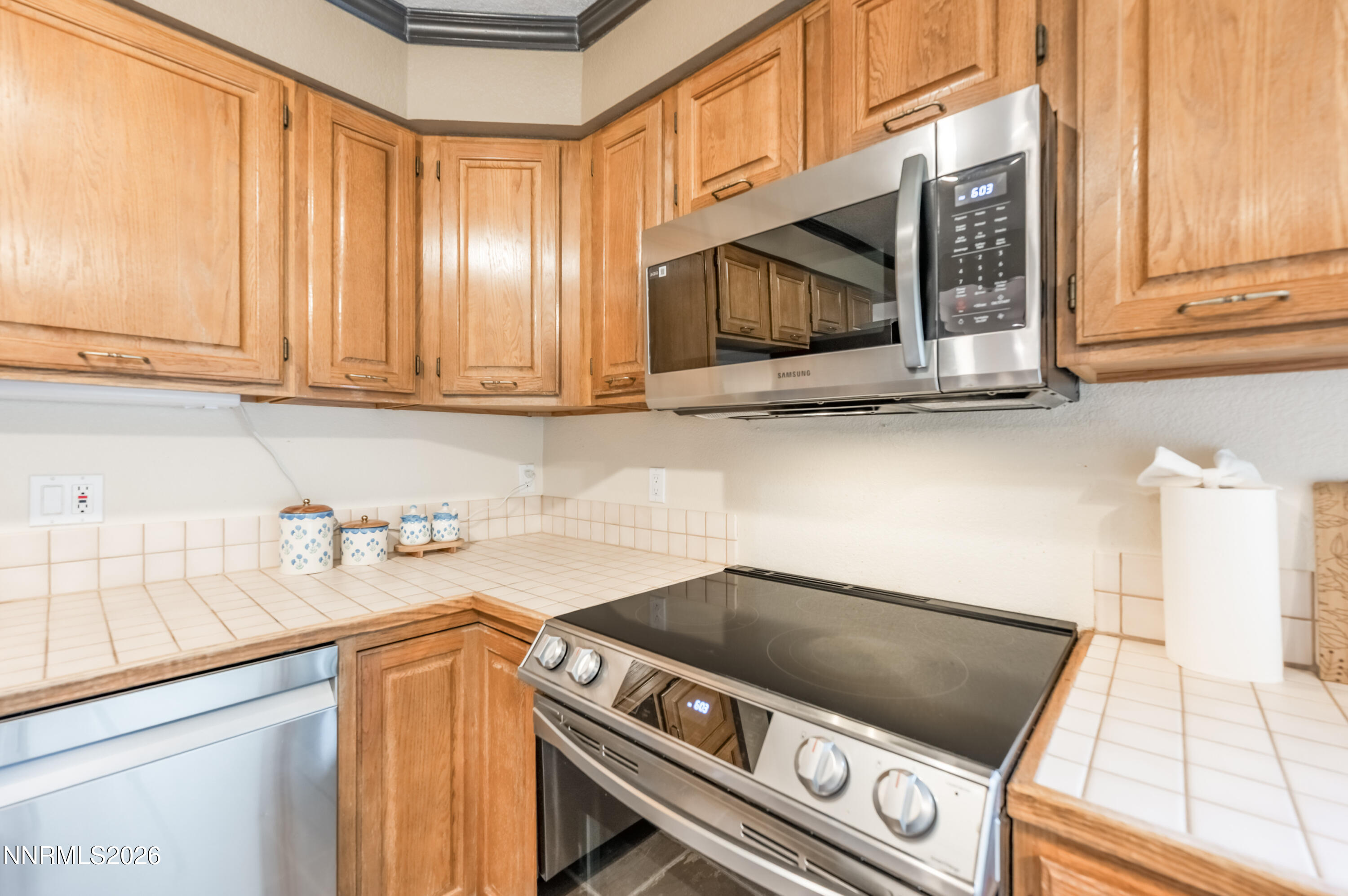 3380 Adler Court Property Photo 21