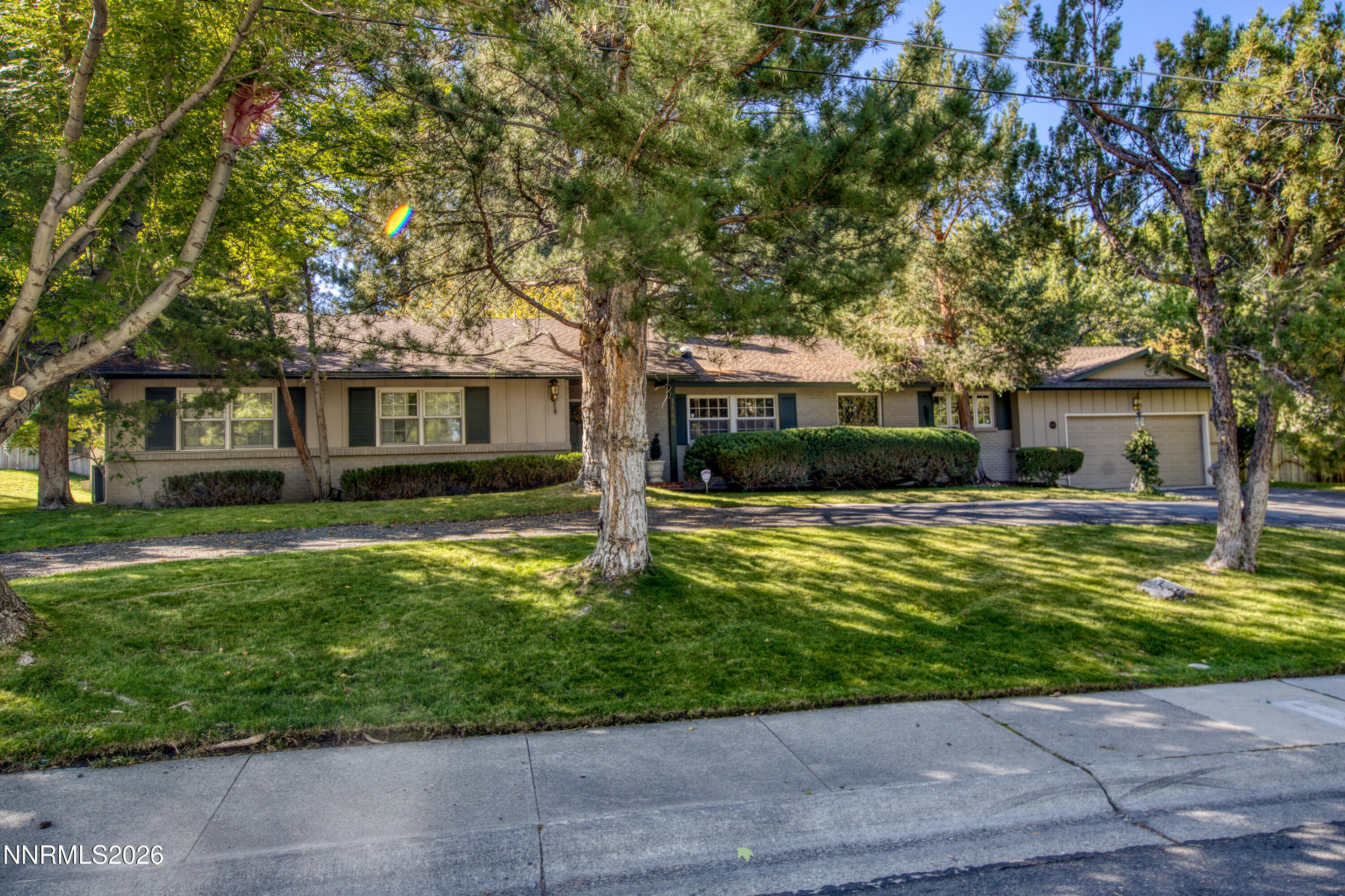 1460 Coronet Boulevard Property Photo 1